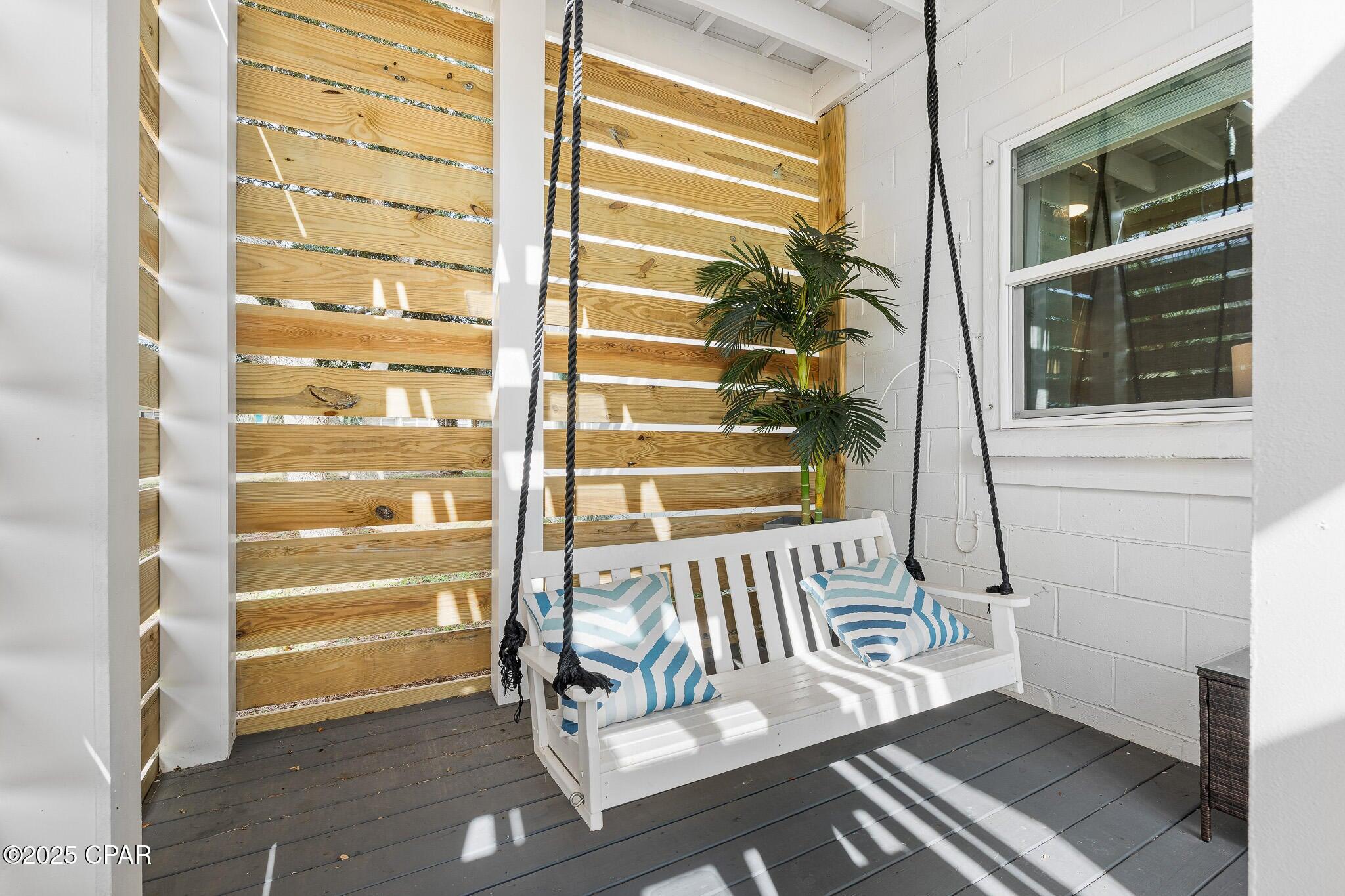 RIVIERA BEACH - Residential