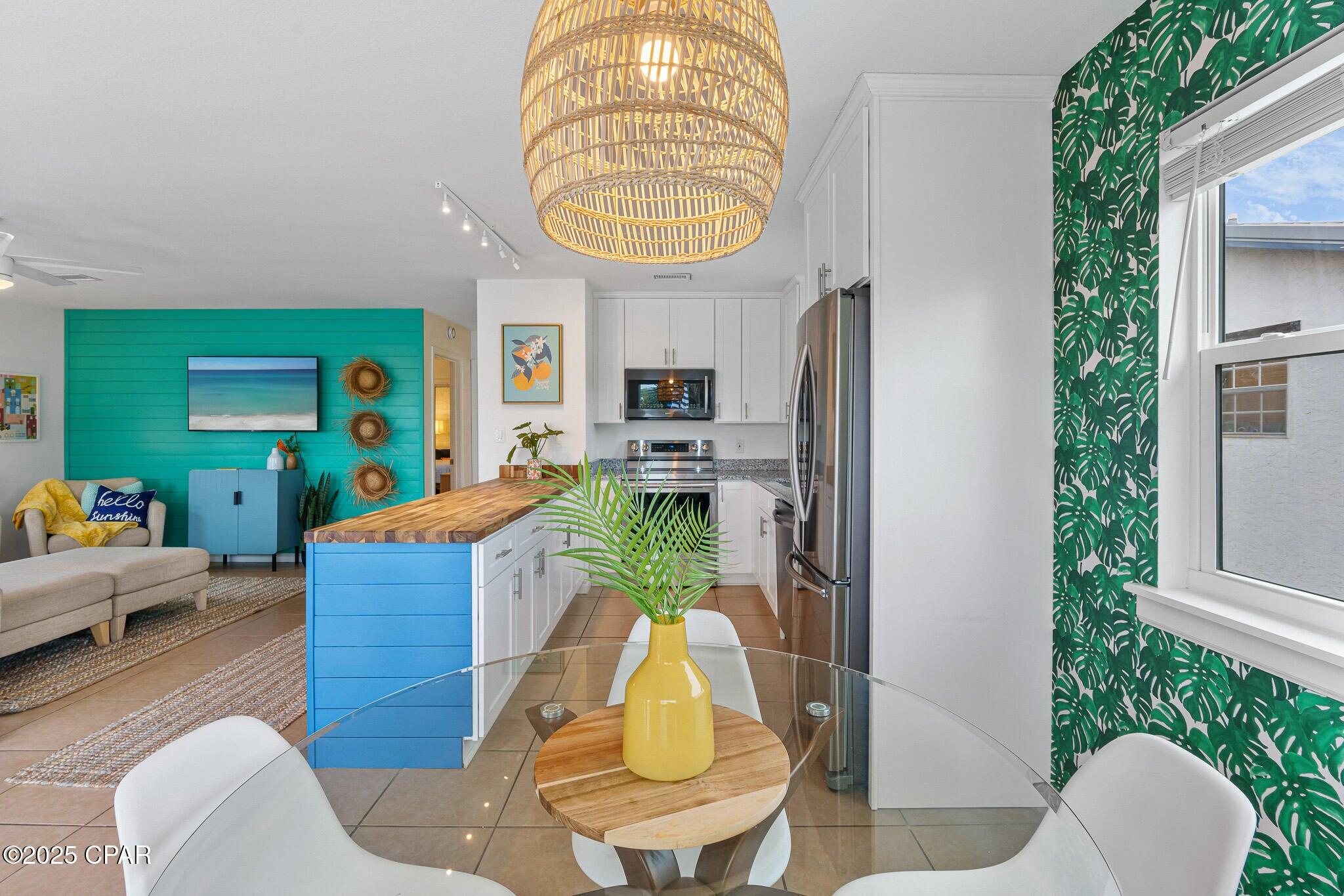 RIVIERA BEACH - Residential