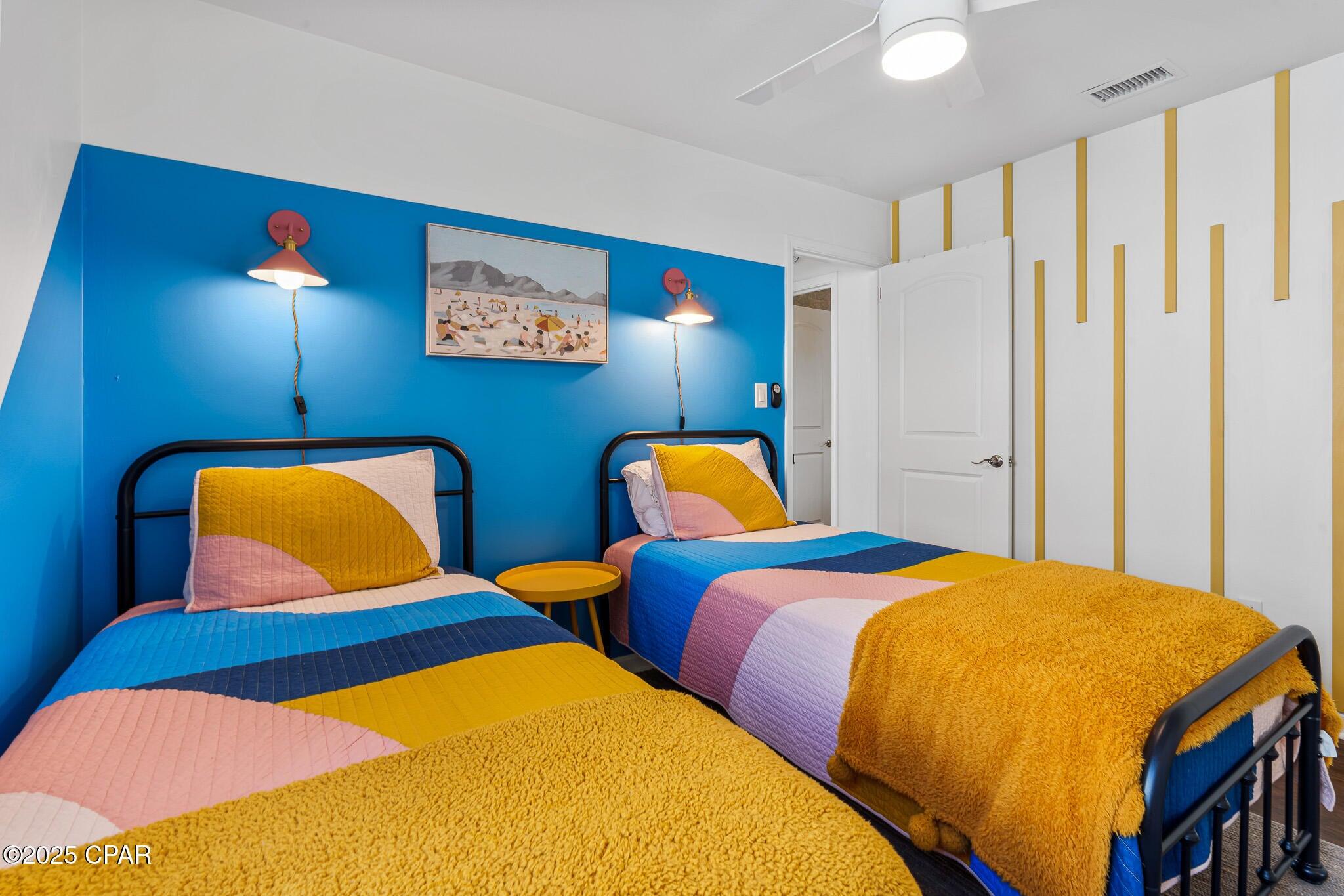 RIVIERA BEACH - Residential