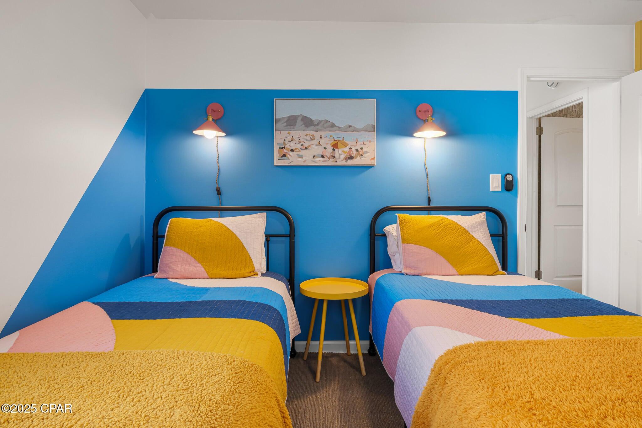 RIVIERA BEACH - Residential