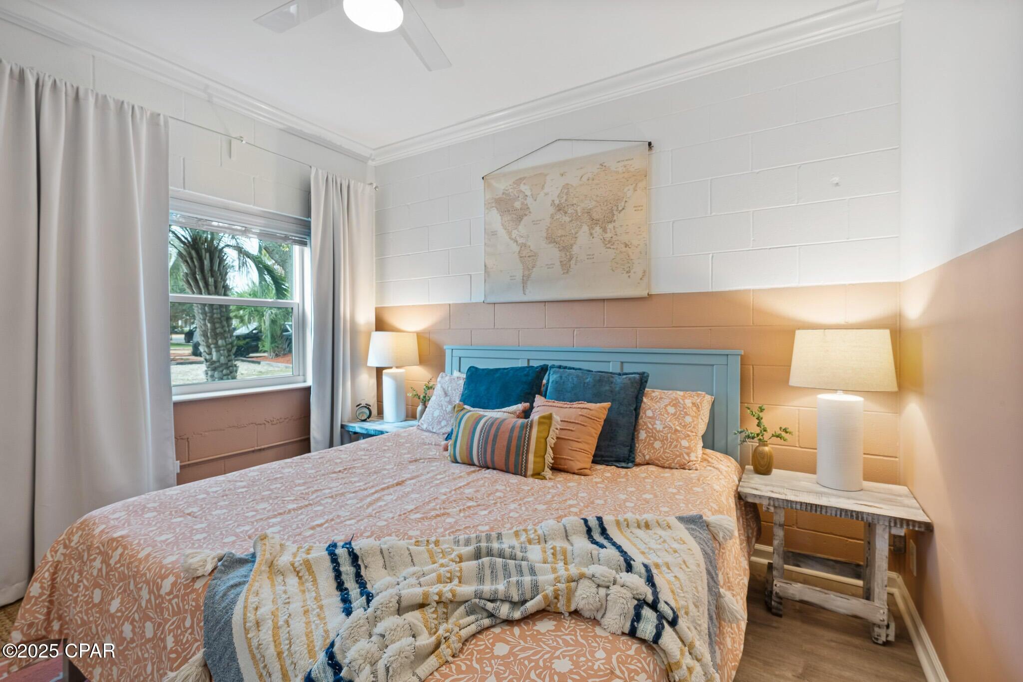 RIVIERA BEACH - Residential