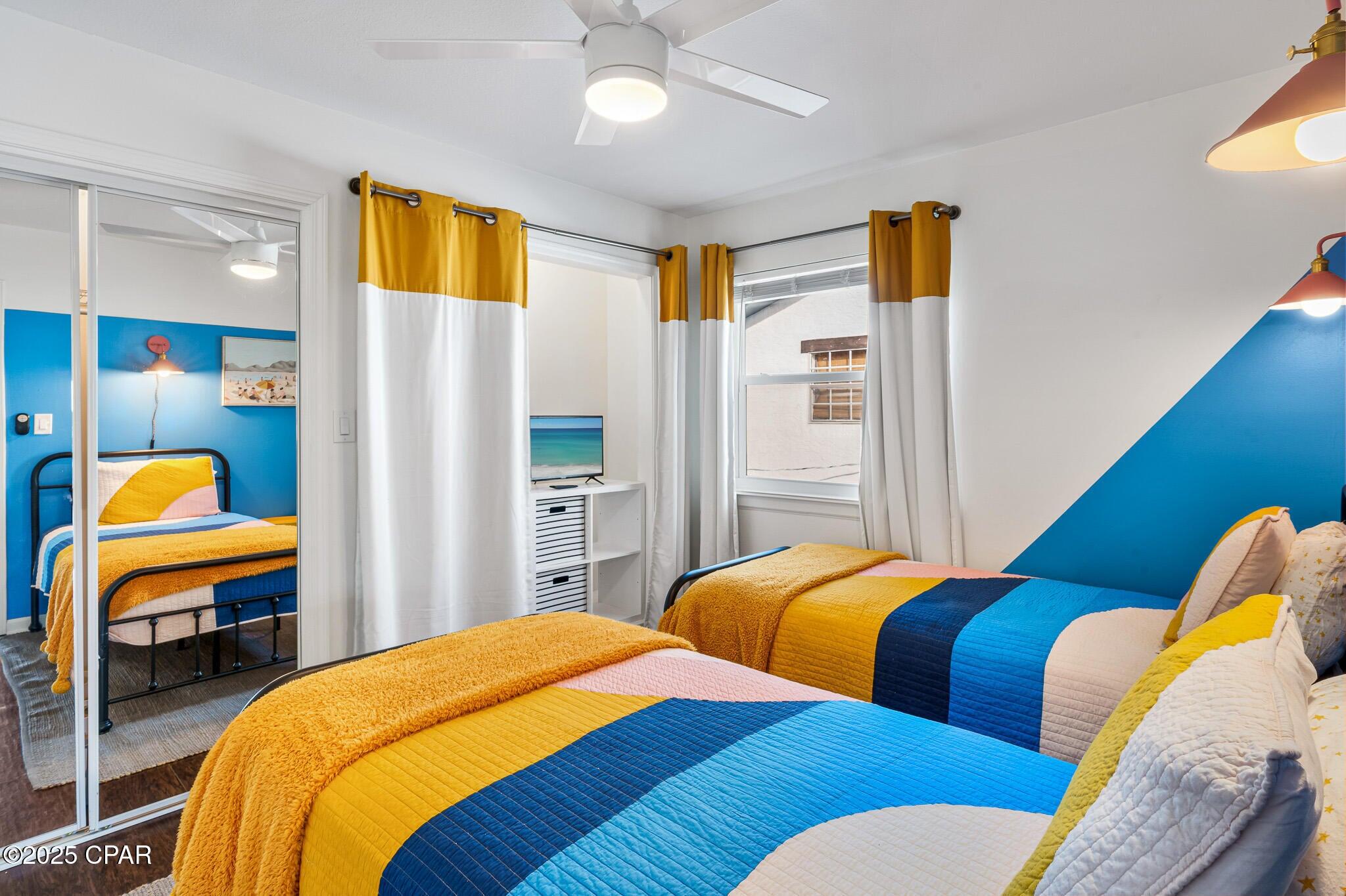 RIVIERA BEACH - Residential