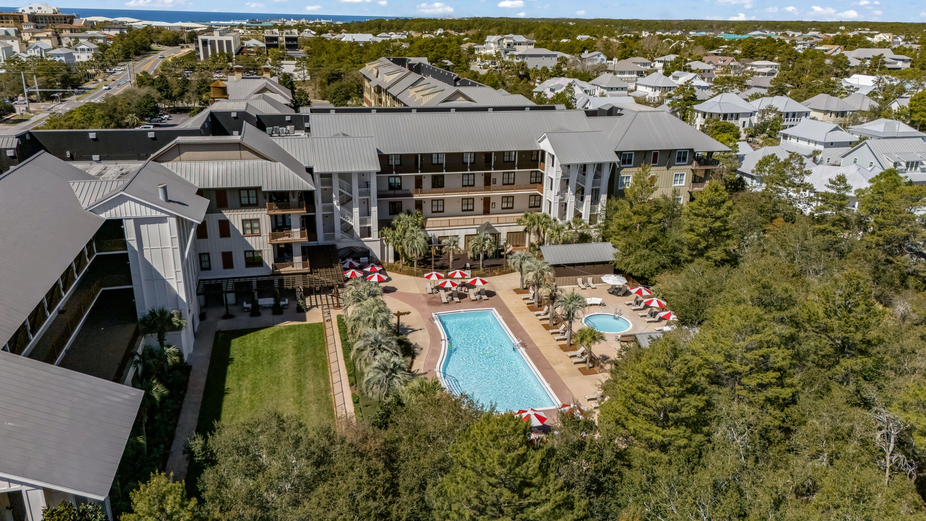 REDFISH VILLAGE - Residential