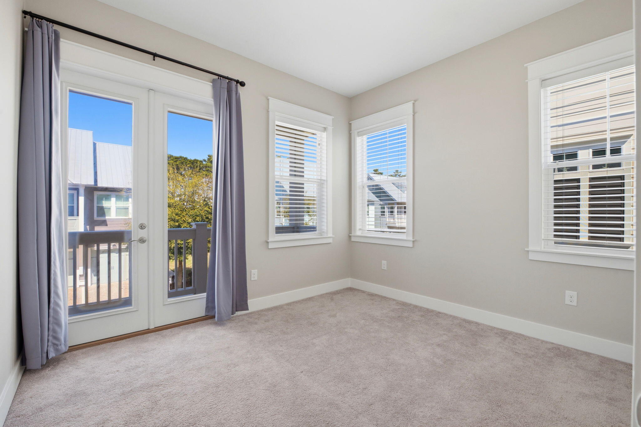WATERSOUND - Residential Lease