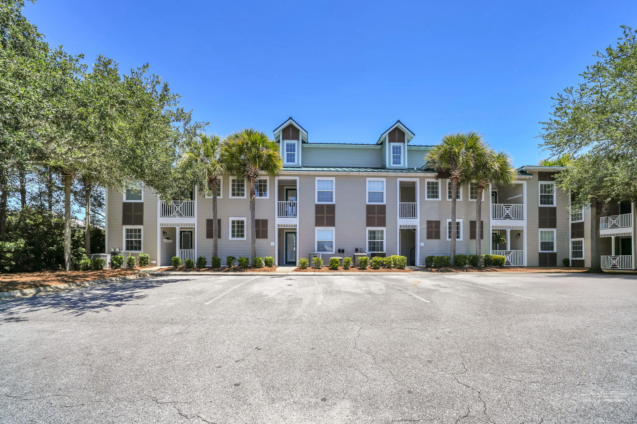 VILLAGE AT BLUE MOUNTAIN BEACH - Residential