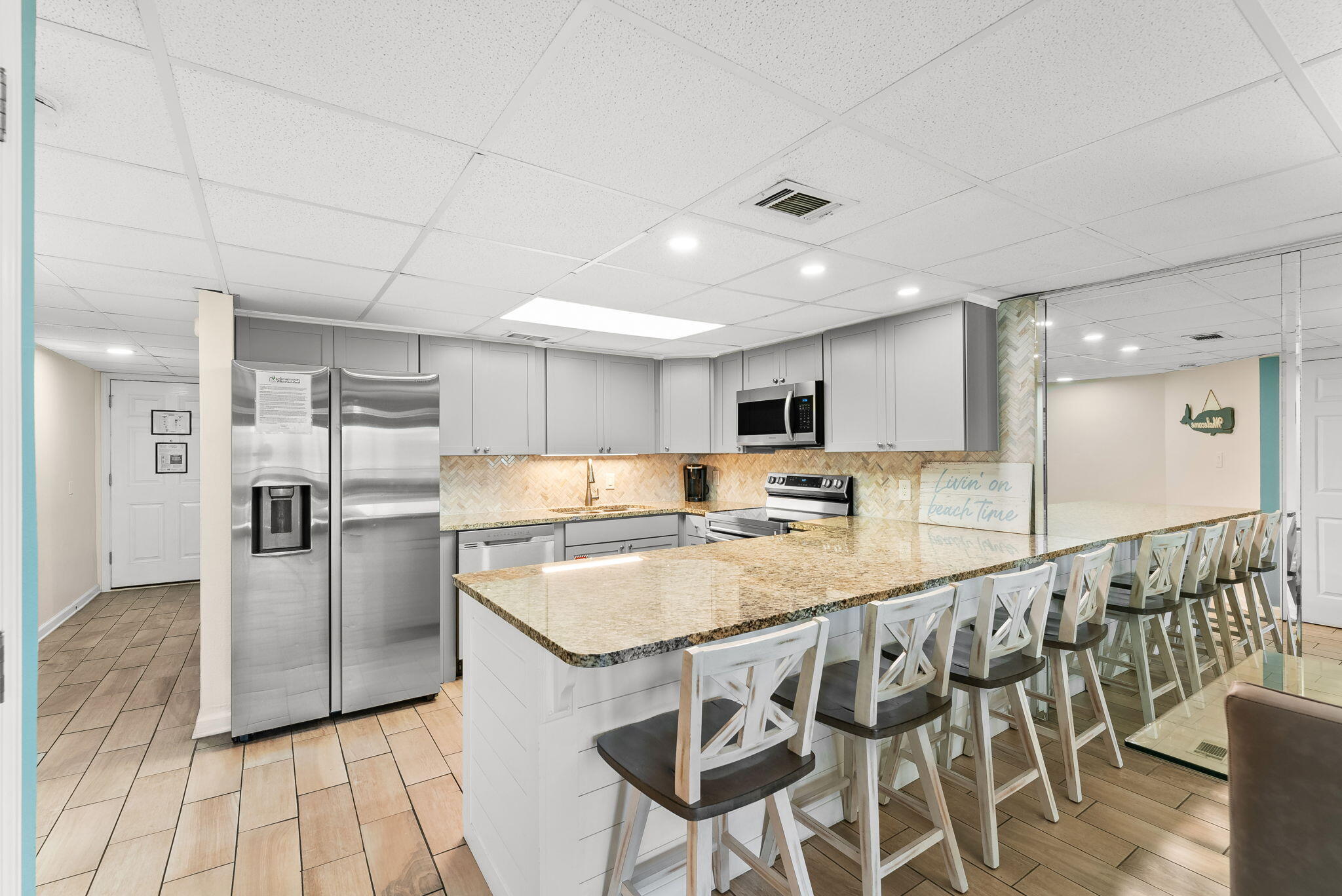 SUGAR BEACH T/H - Residential