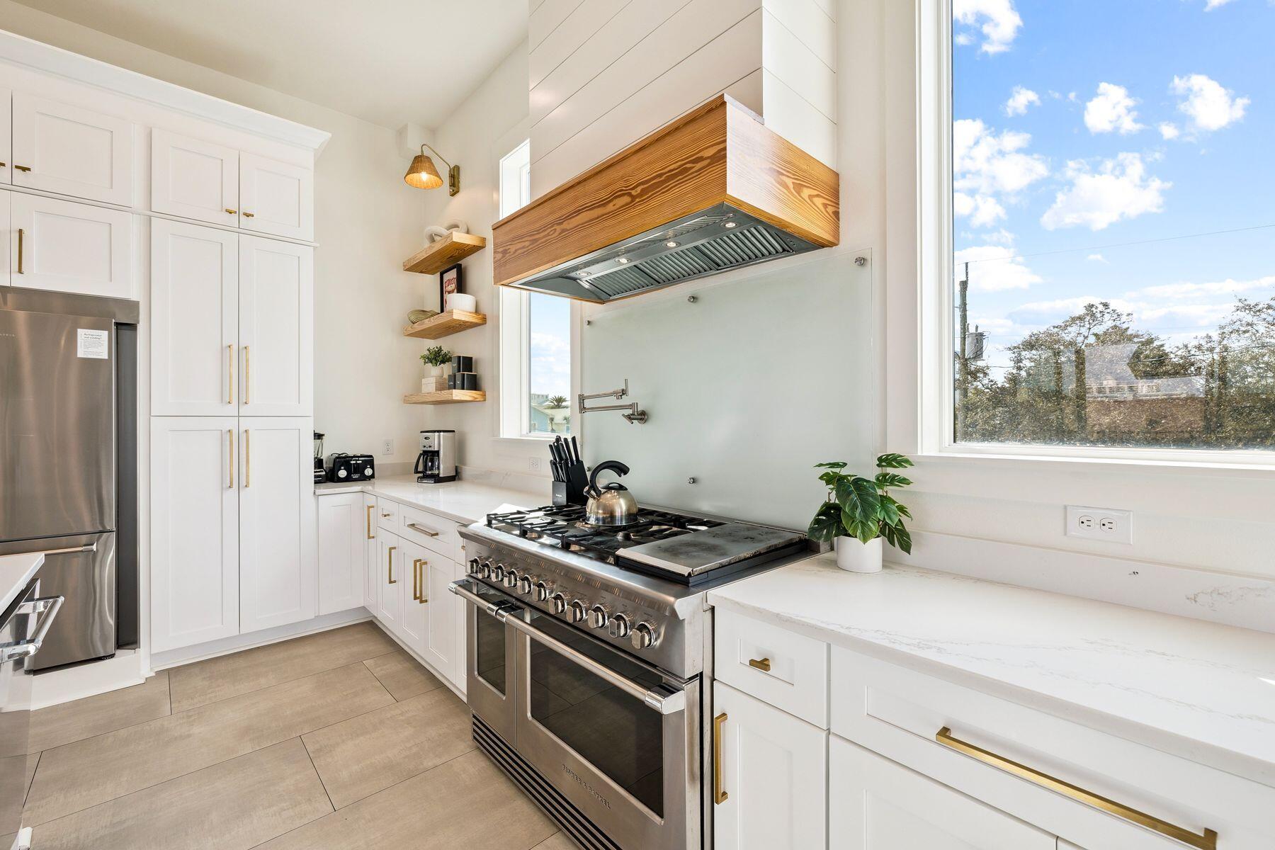 FRANGISTA BEACH 1ST ADDN - Residential