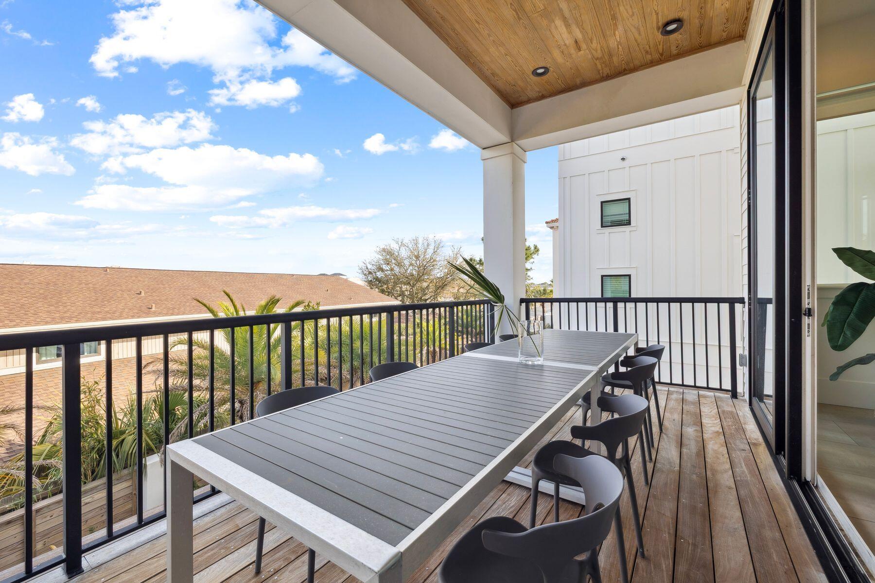 FRANGISTA BEACH 1ST ADDN - Residential