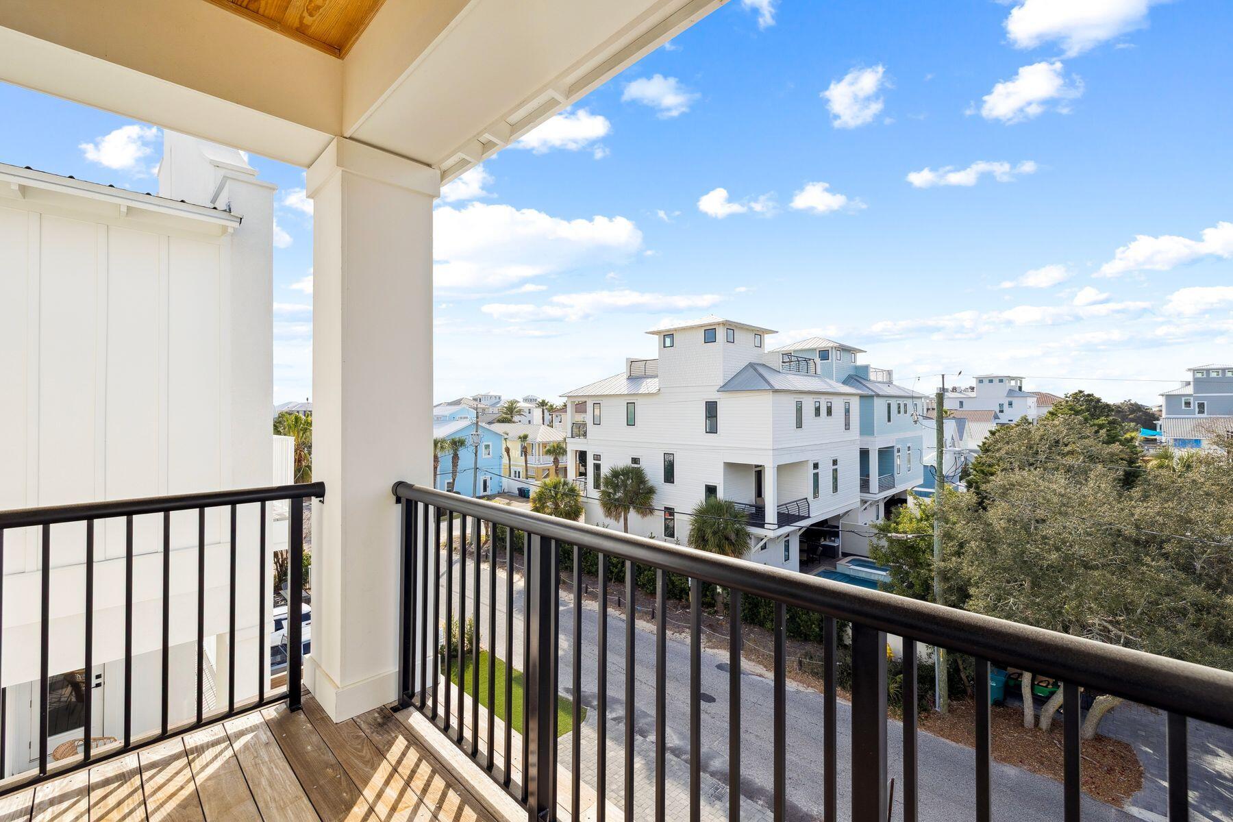 FRANGISTA BEACH 1ST ADDN - Residential