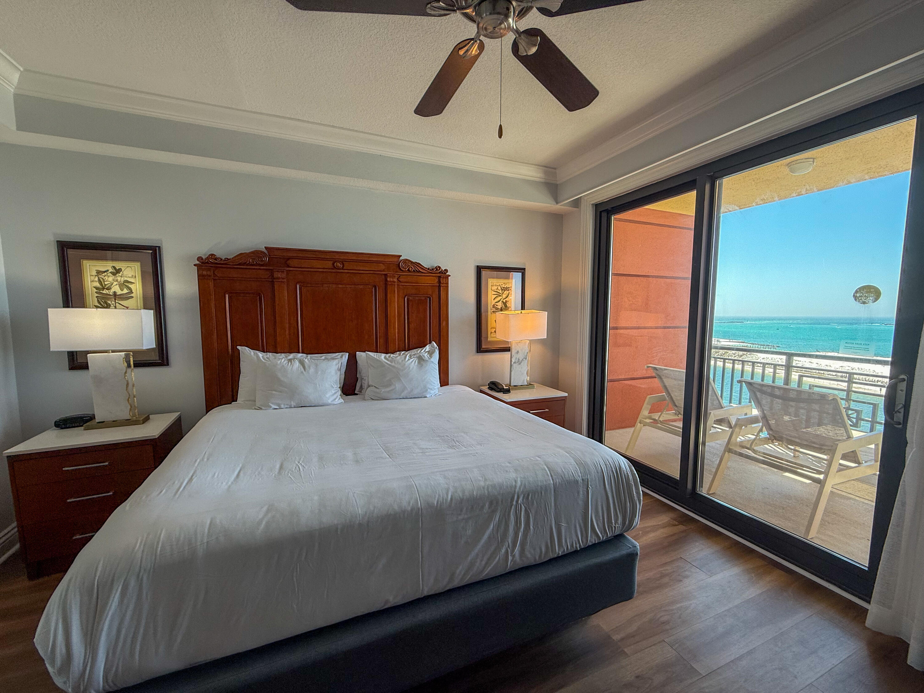 EMERALD GRANDE - Residential