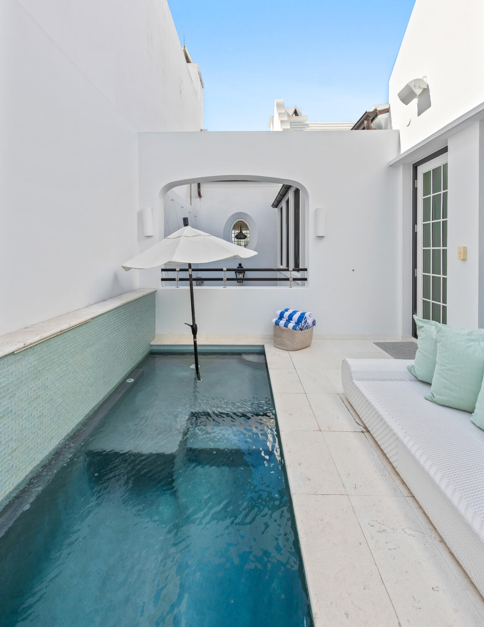 ALYS BEACH - Residential