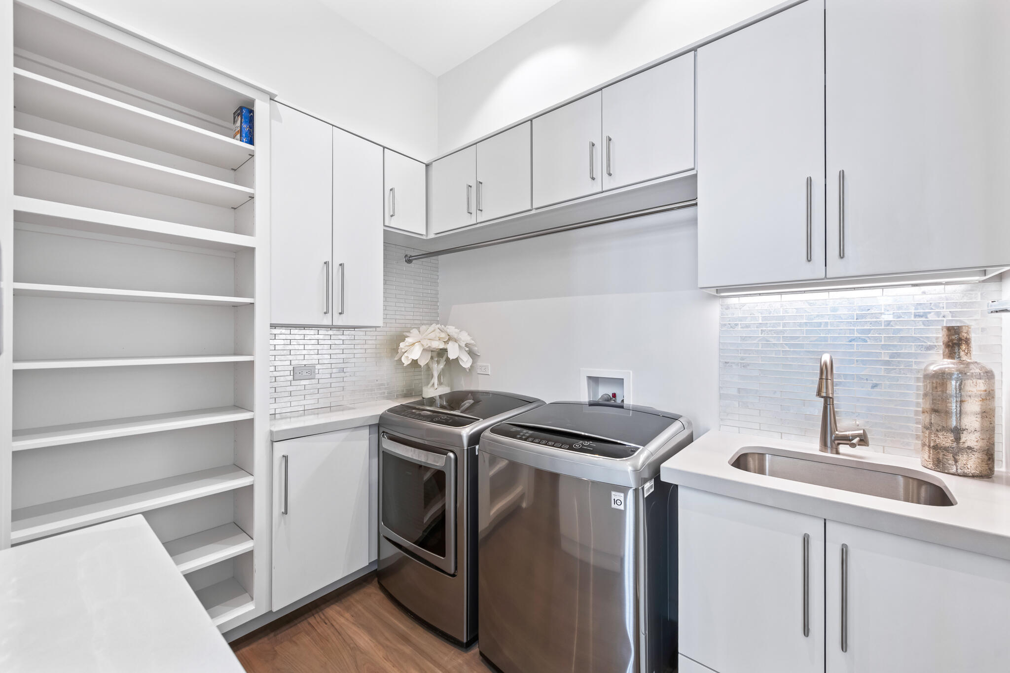 ALYS BEACH - Residential