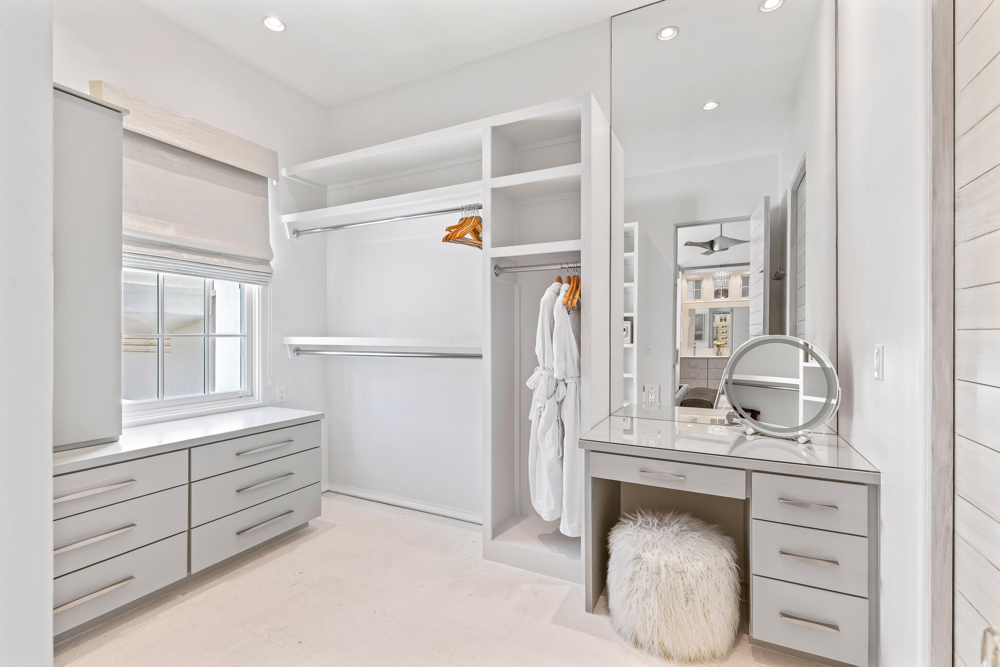 ALYS BEACH - Residential