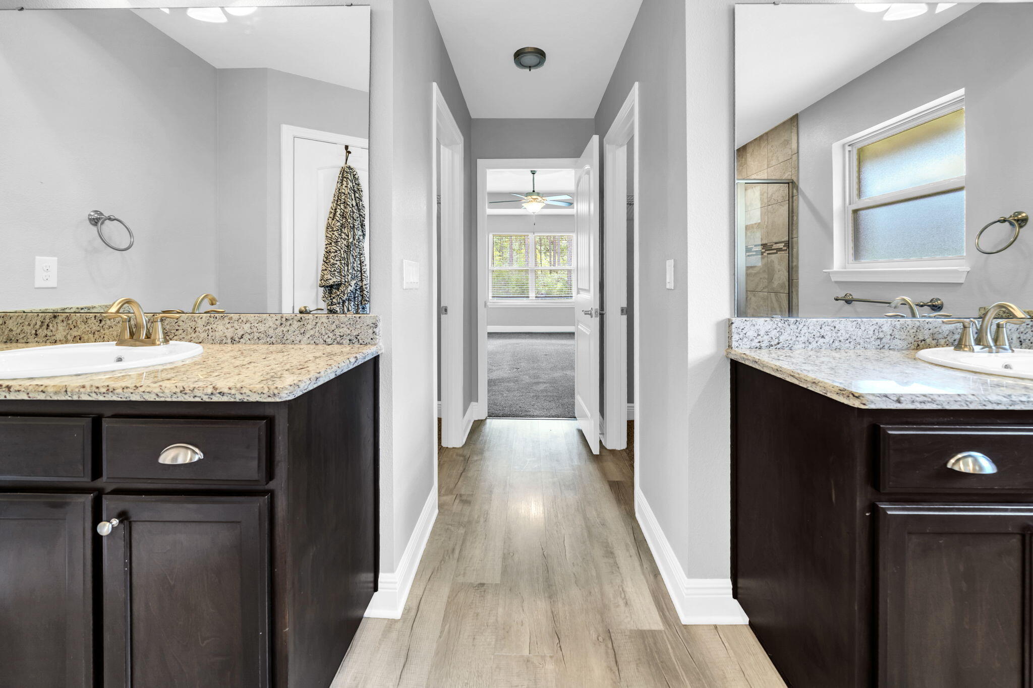 HOLLEY BY THE SEA - Residential