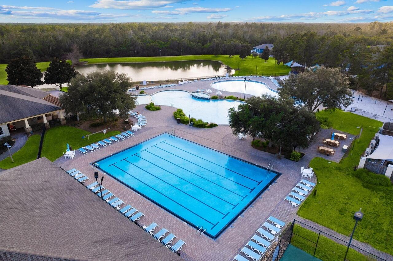 HAMMOCK BAY - Residential