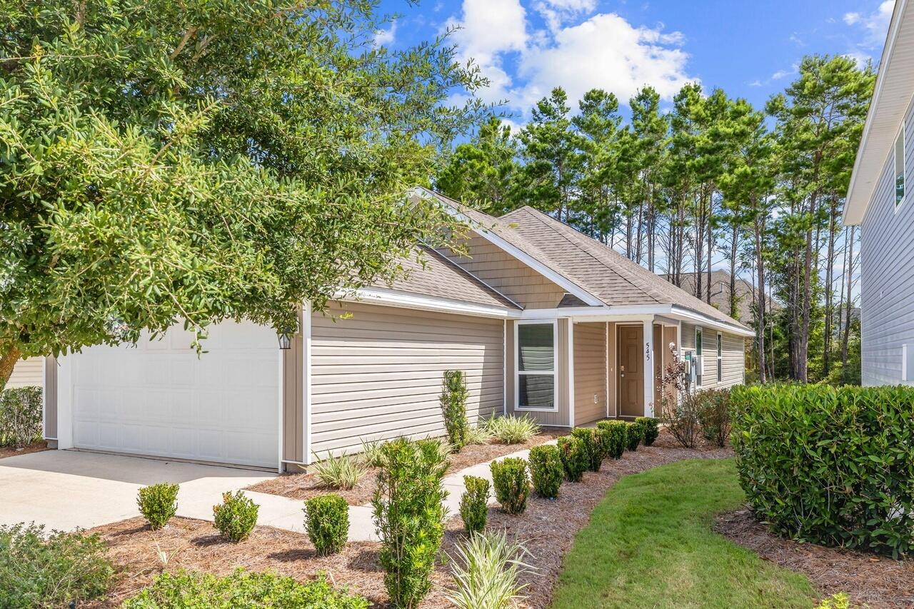 HAMMOCK BAY - Residential