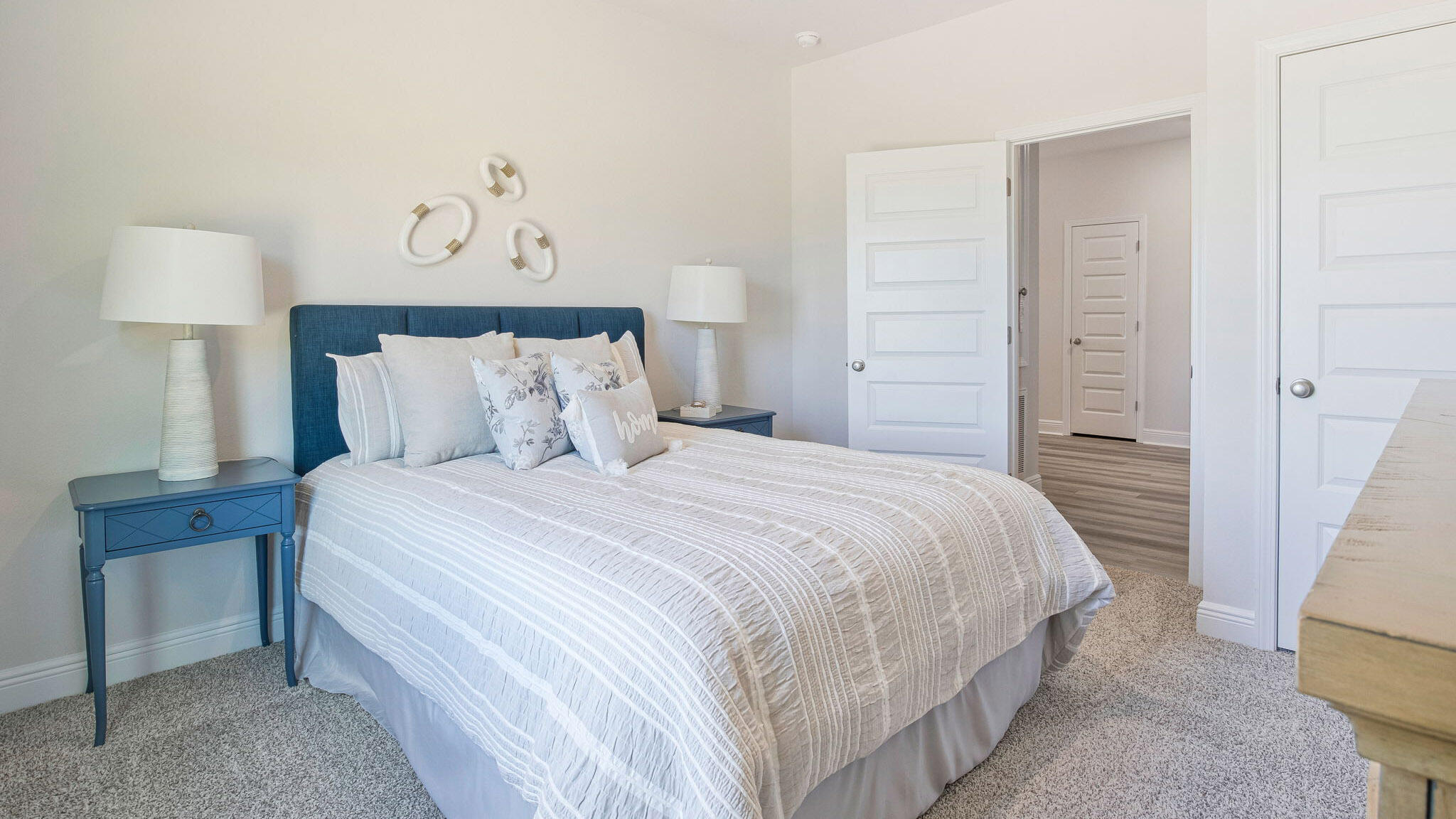 Captain's Cove - Residential