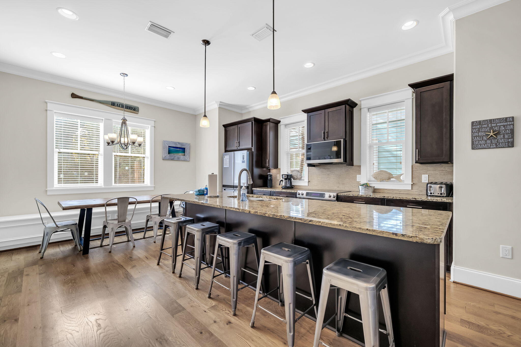 LAKESIDE AT BLUE MOUNTAIN BEACH - Residential