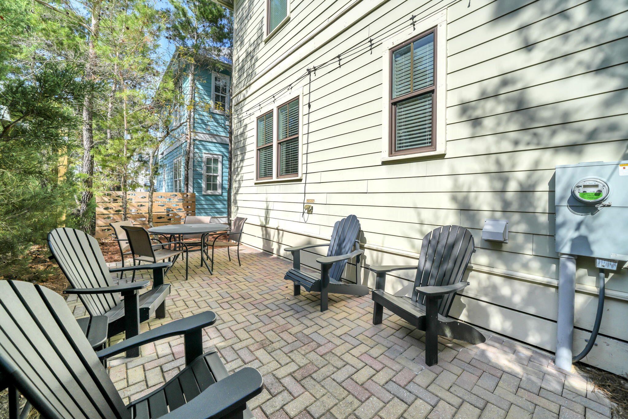 LAKESIDE AT BLUE MOUNTAIN BEACH - Residential