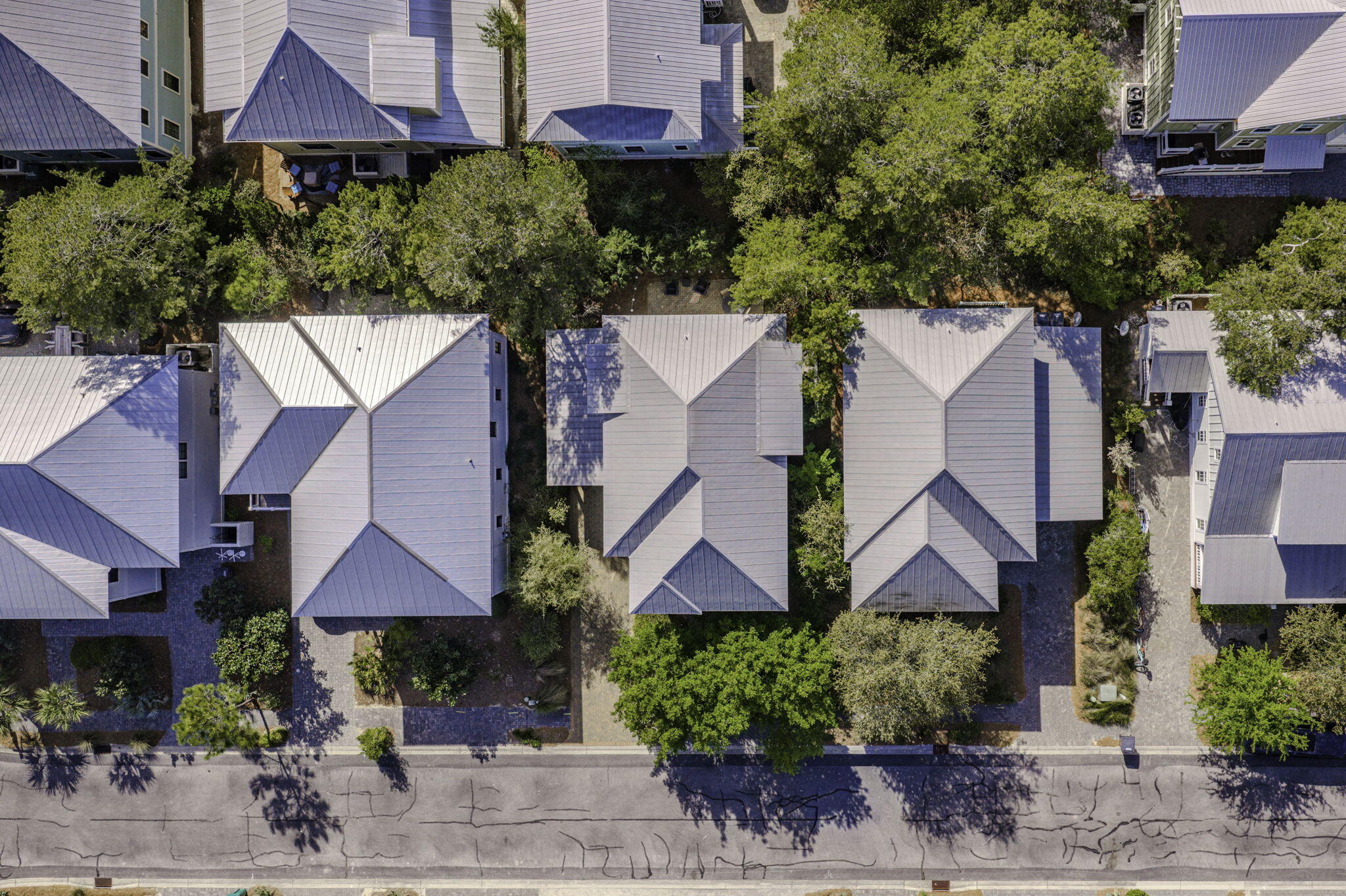 LAKESIDE AT BLUE MOUNTAIN BEACH - Residential