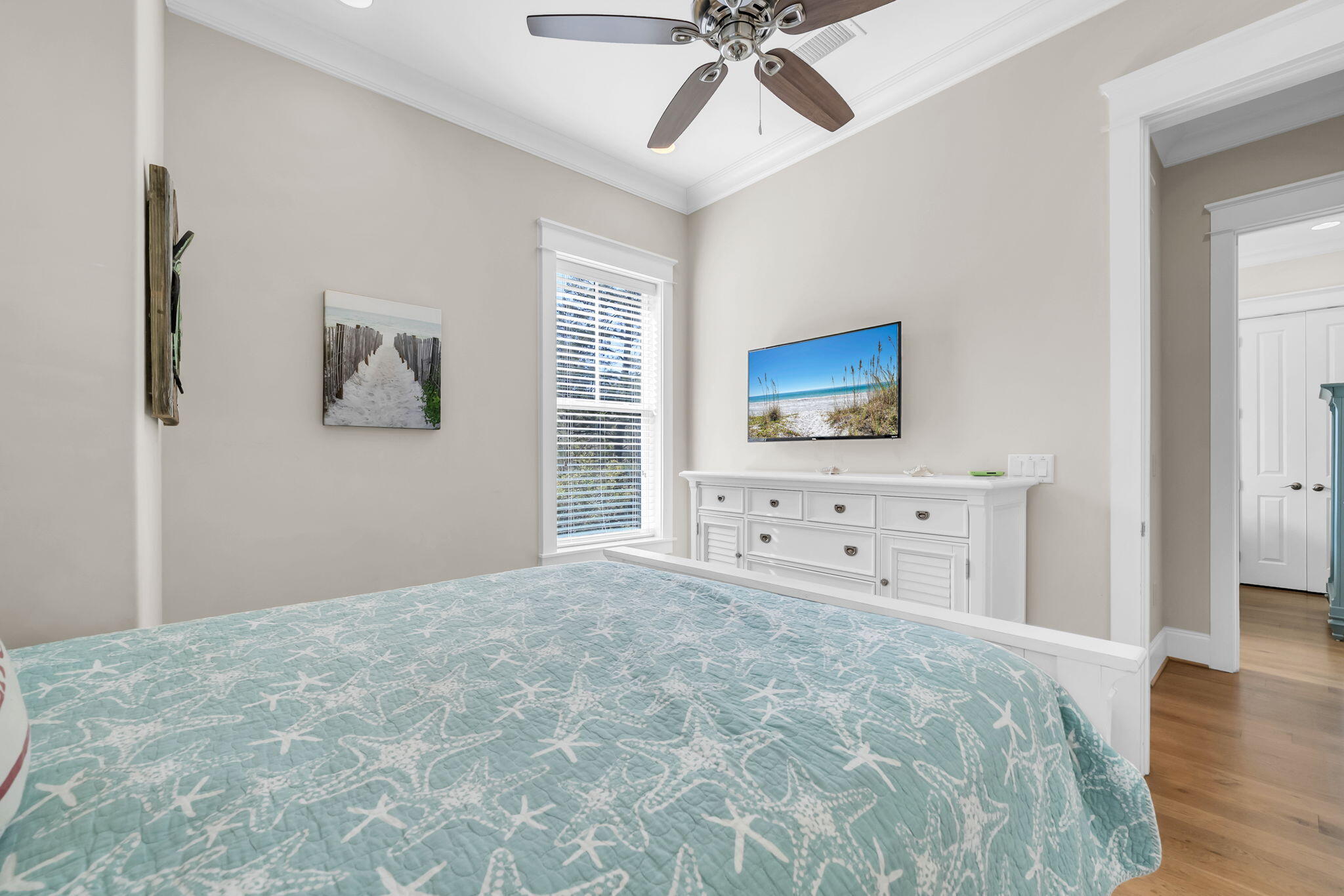 LAKESIDE AT BLUE MOUNTAIN BEACH - Residential