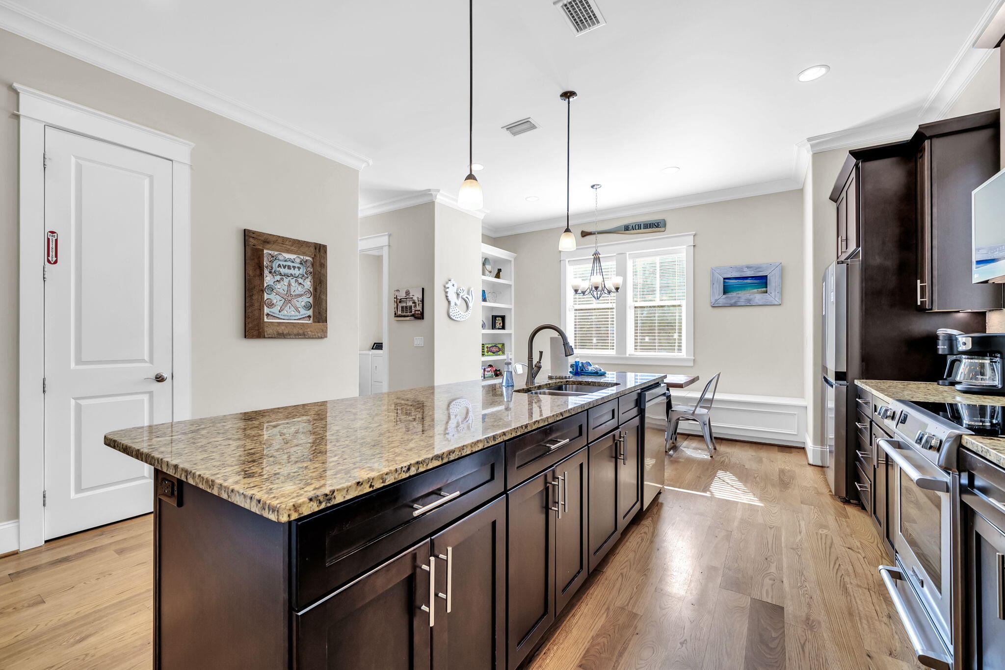 LAKESIDE AT BLUE MOUNTAIN BEACH - Residential