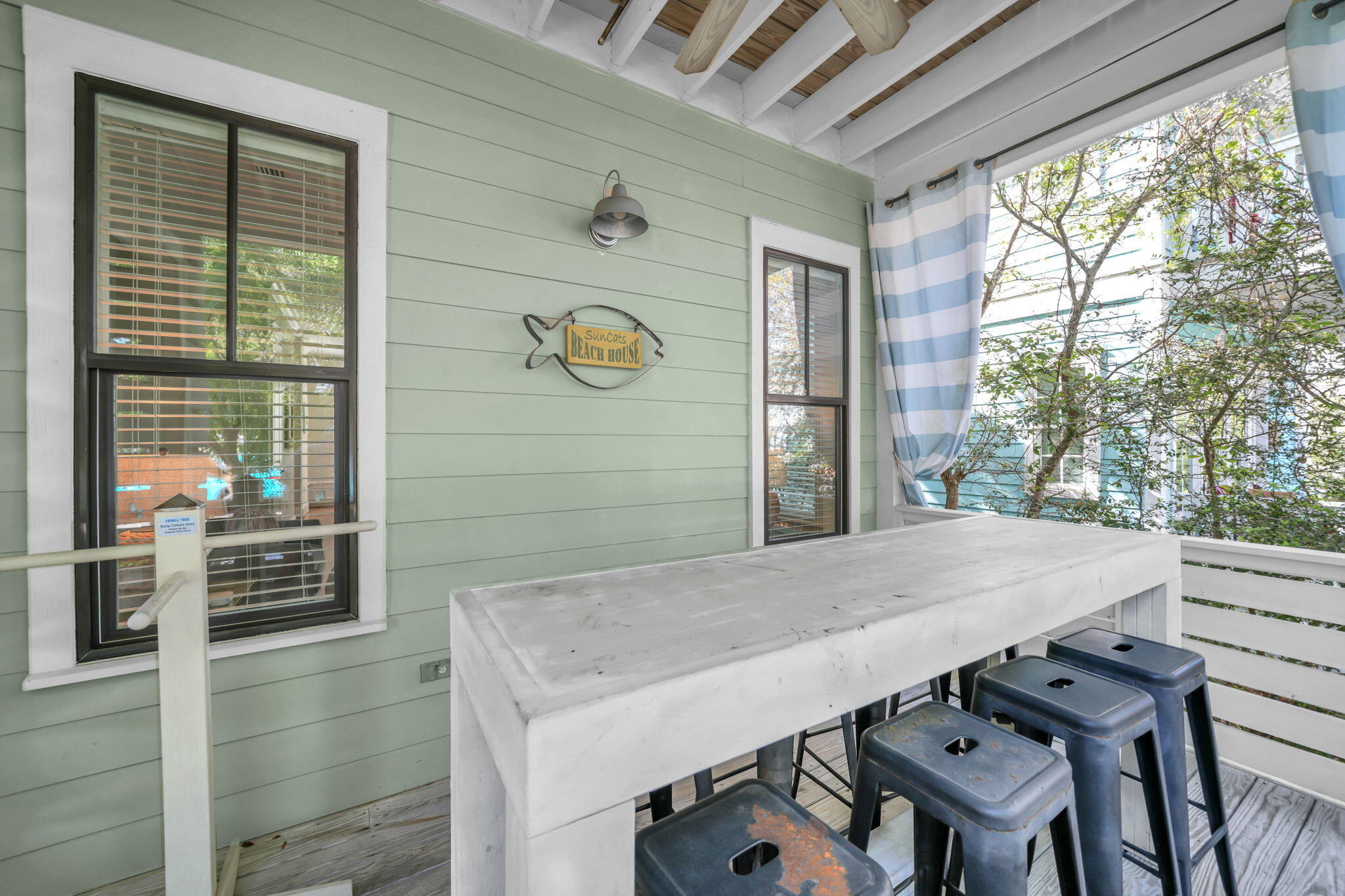 LAKESIDE AT BLUE MOUNTAIN BEACH - Residential