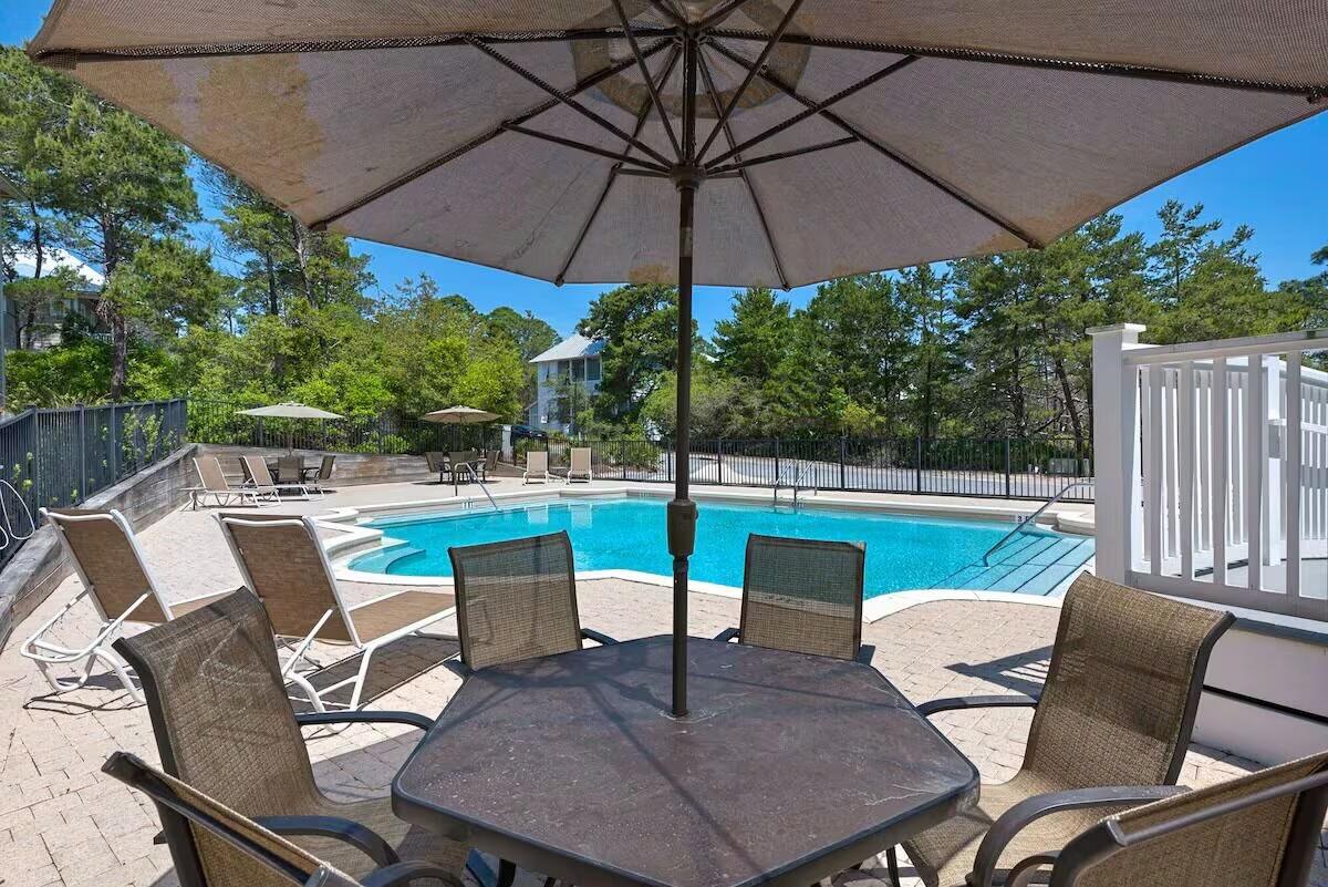 LAKESIDE AT BLUE MOUNTAIN BEACH - Residential