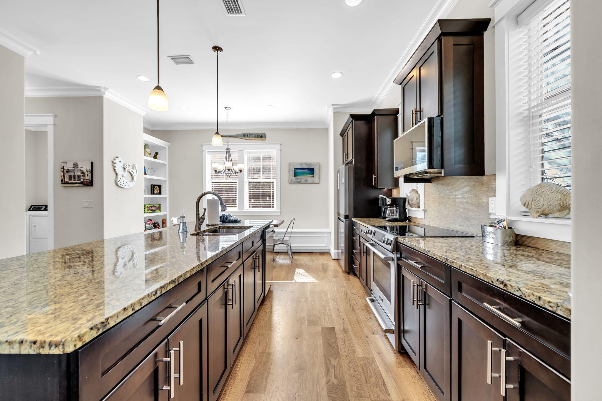 LAKESIDE AT BLUE MOUNTAIN BEACH - Residential