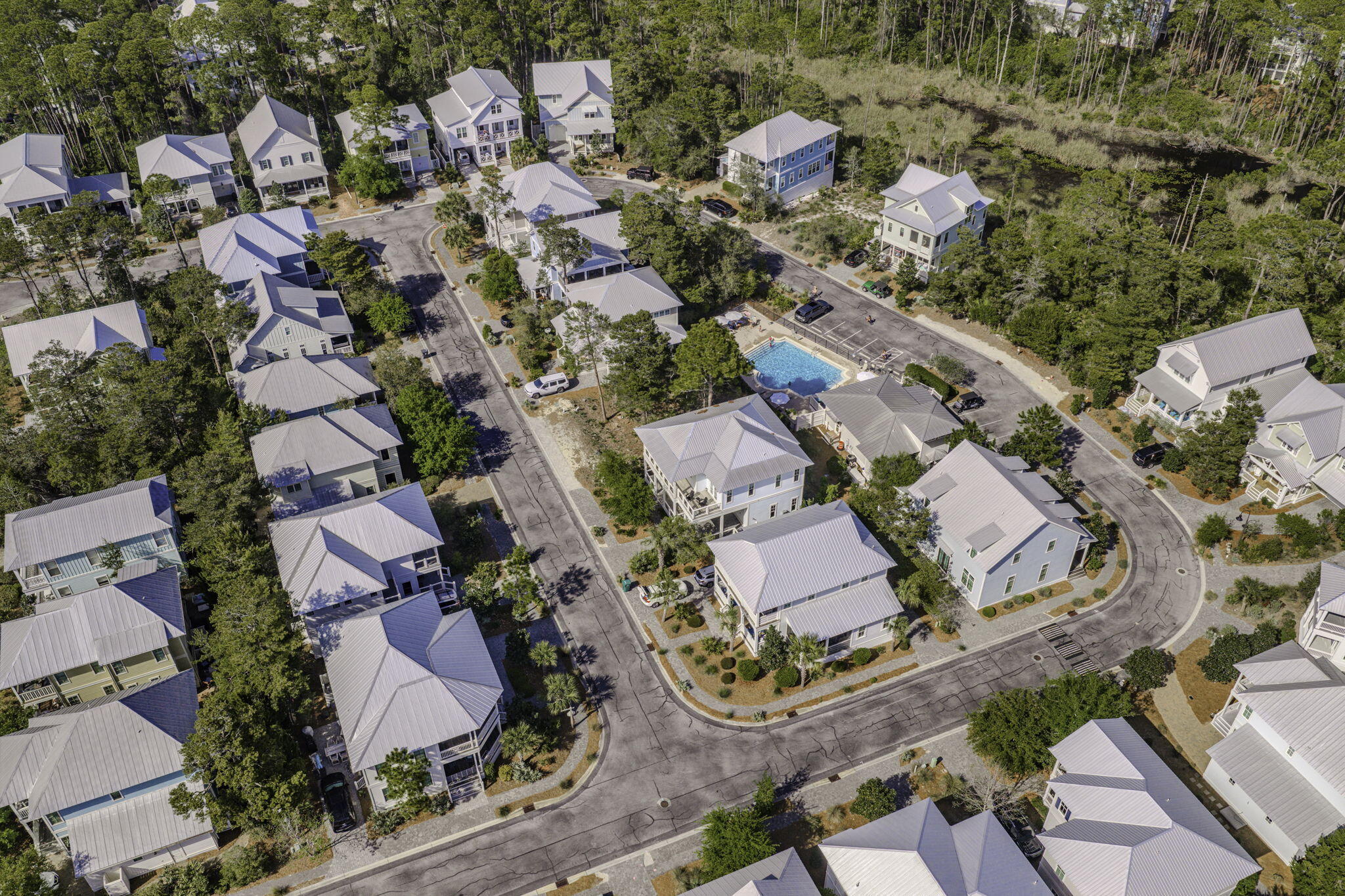 LAKESIDE AT BLUE MOUNTAIN BEACH - Residential