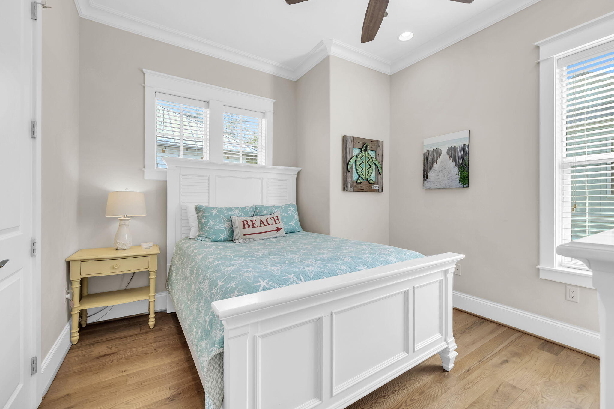 LAKESIDE AT BLUE MOUNTAIN BEACH - Residential