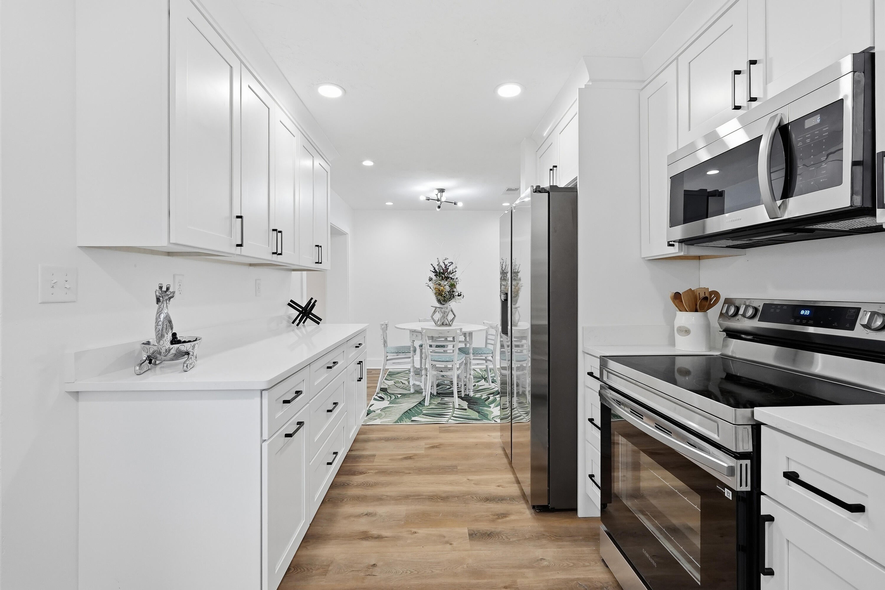 640 Cornwall Terrace