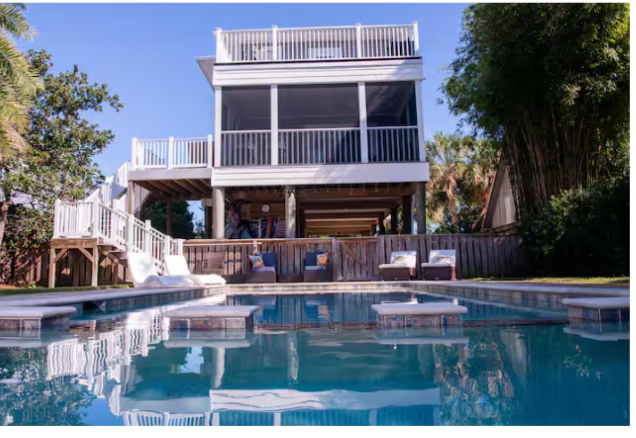 CRYSTAL BEACH - Residential