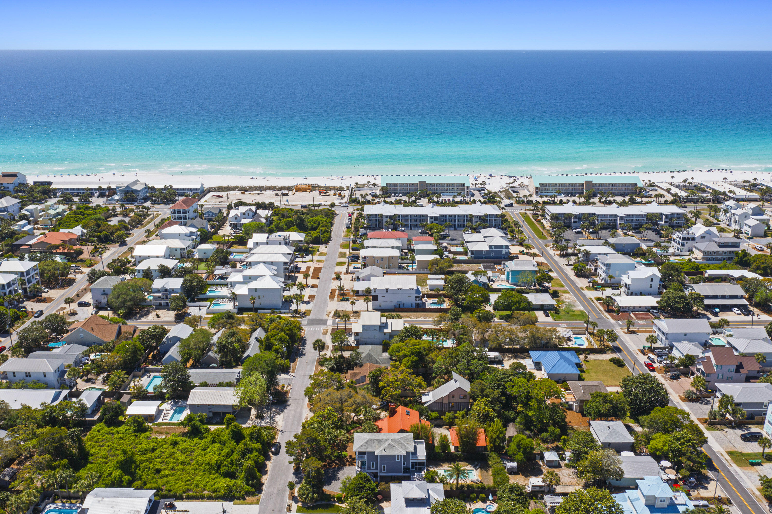 CRYSTAL BEACH - Residential