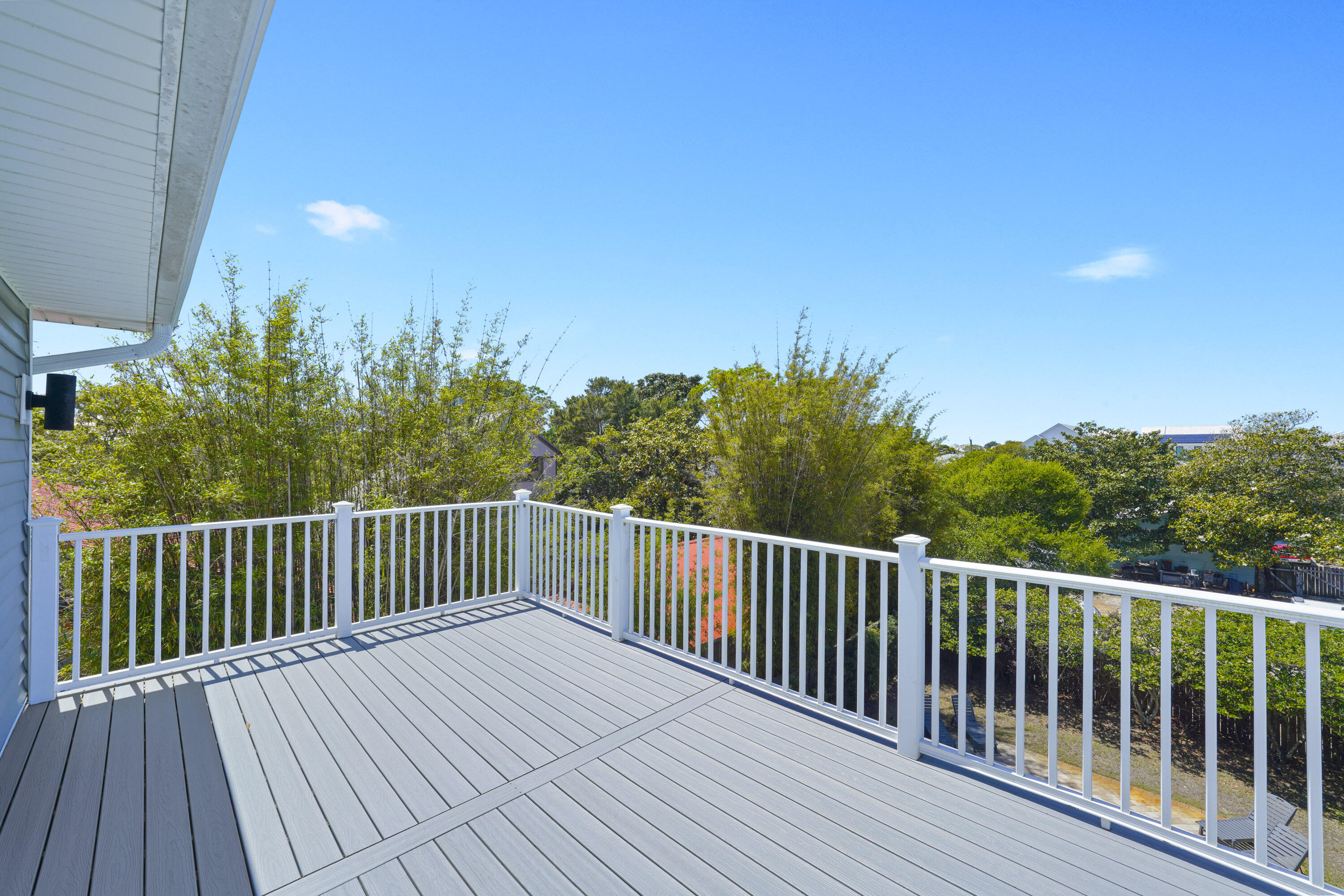 CRYSTAL BEACH - Residential