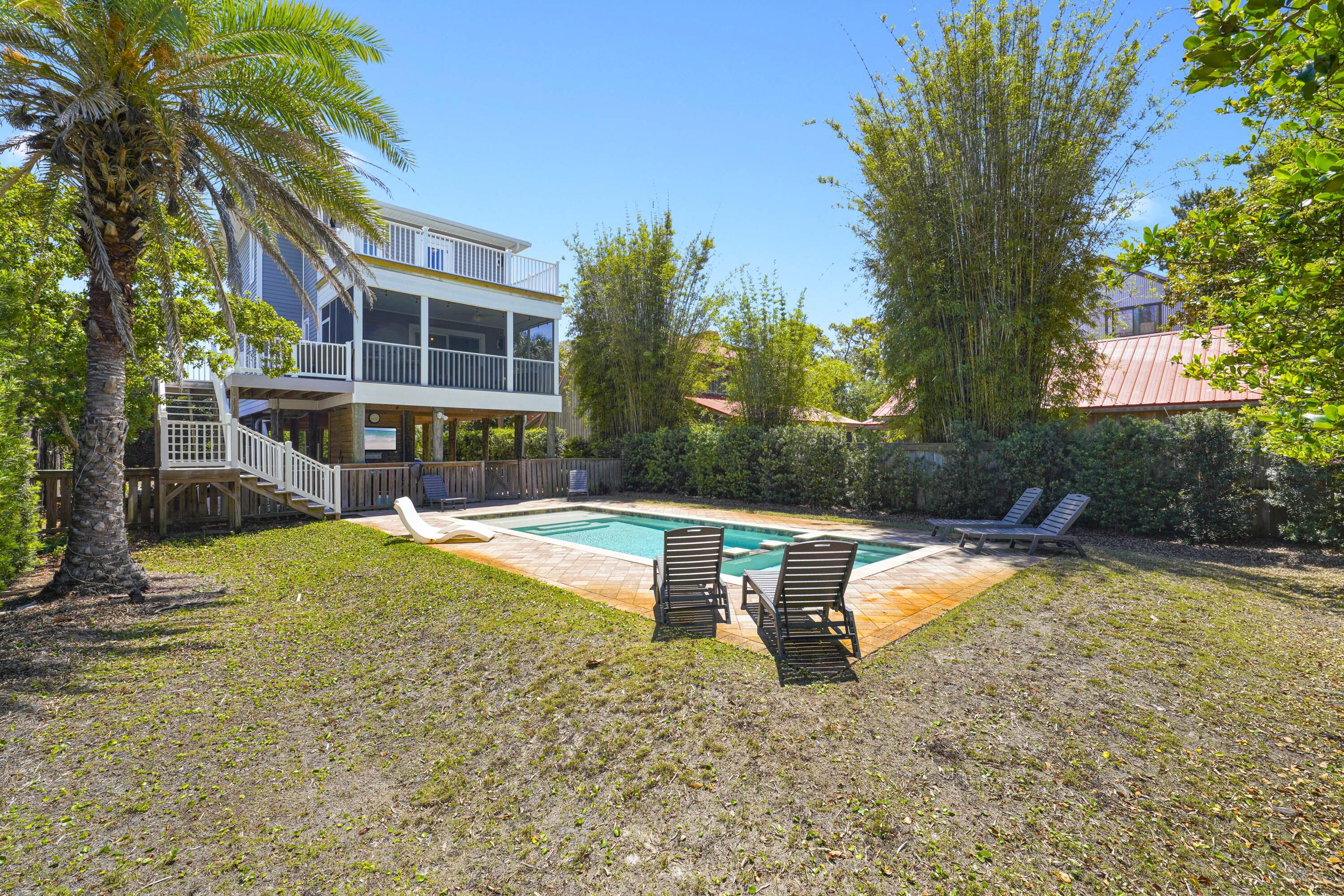 CRYSTAL BEACH - Residential