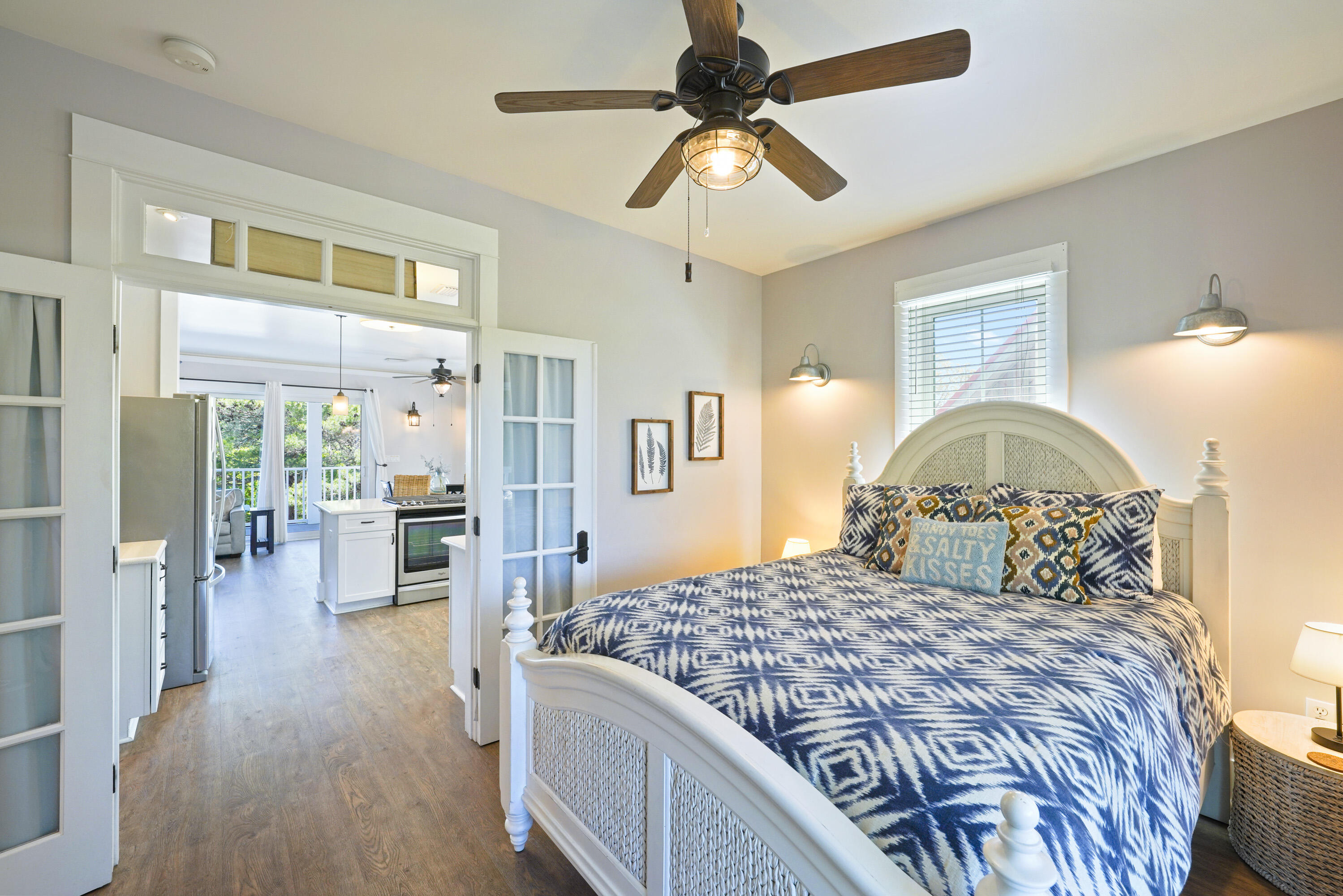 CRYSTAL BEACH - Residential