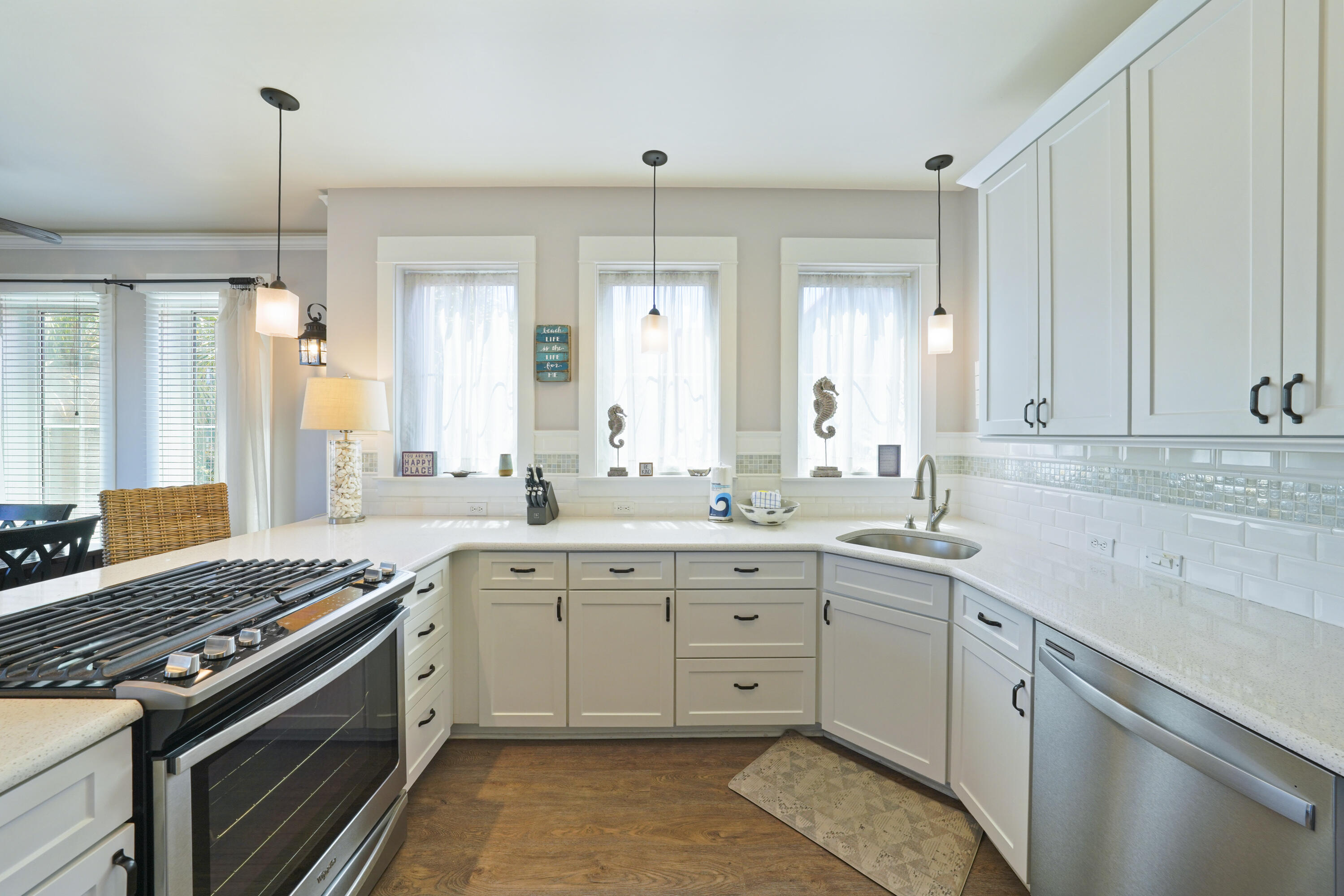 CRYSTAL BEACH - Residential