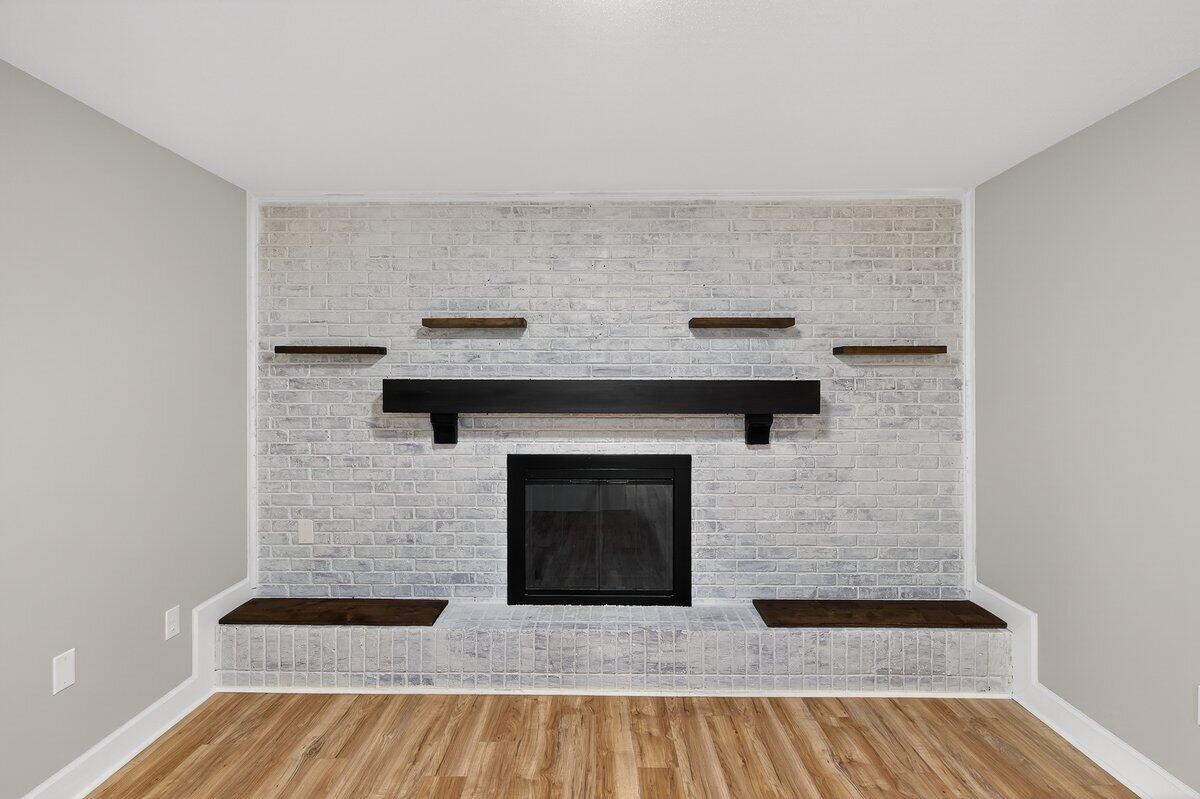 KENWOOD FIRST ADDITION LOT 4 BLK C - Residential