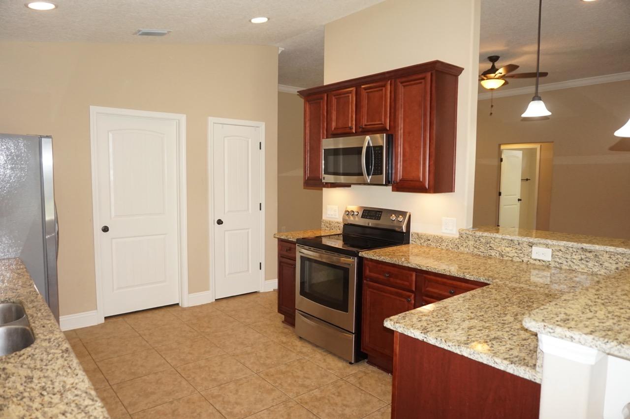 COTTAGES AT EAST RIVER - Residential