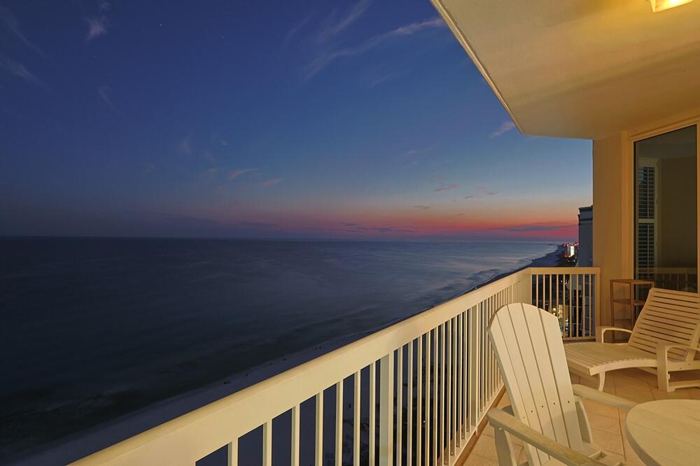 SILVER BEACH TOWERS - Residential