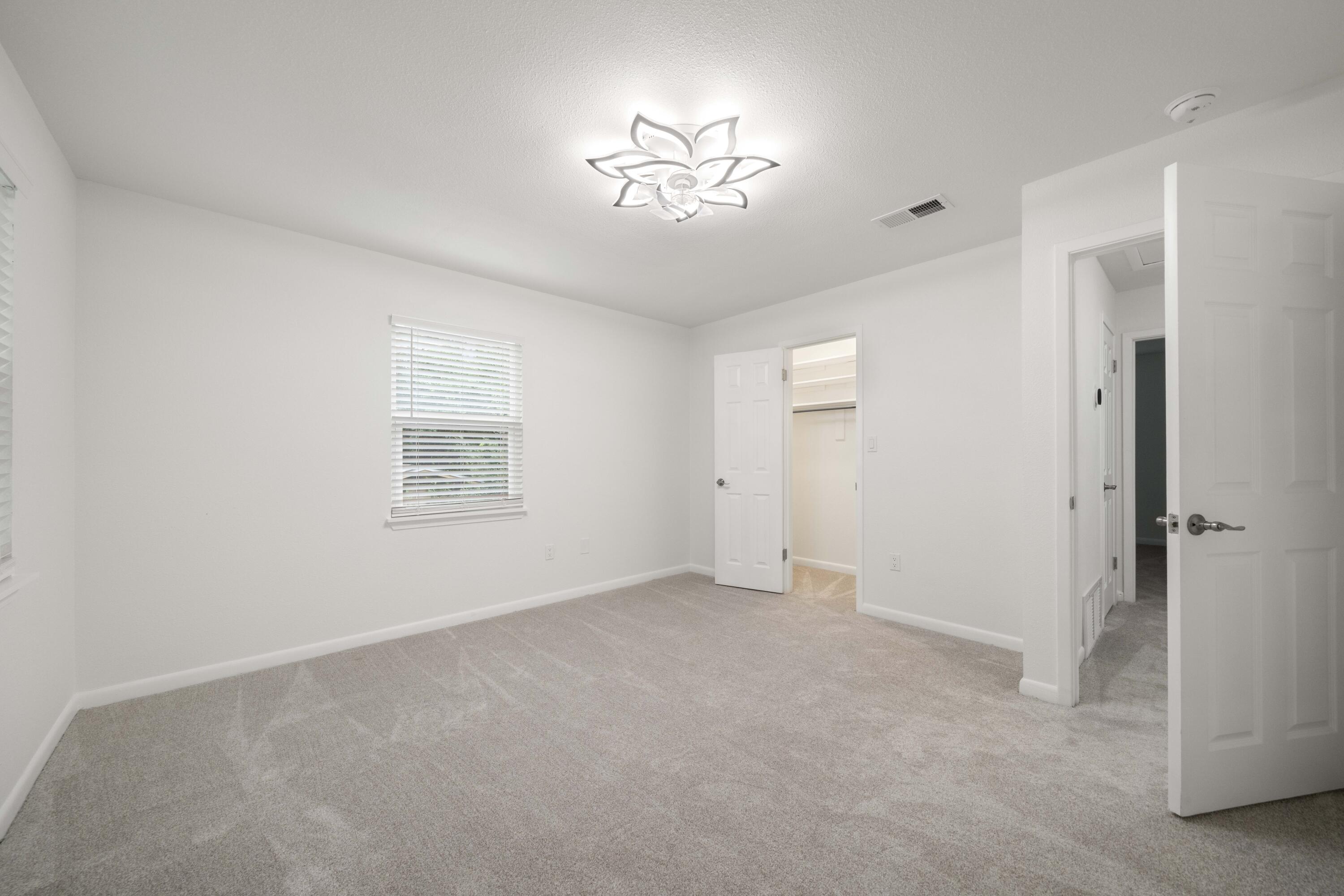 Pinedale - Residential