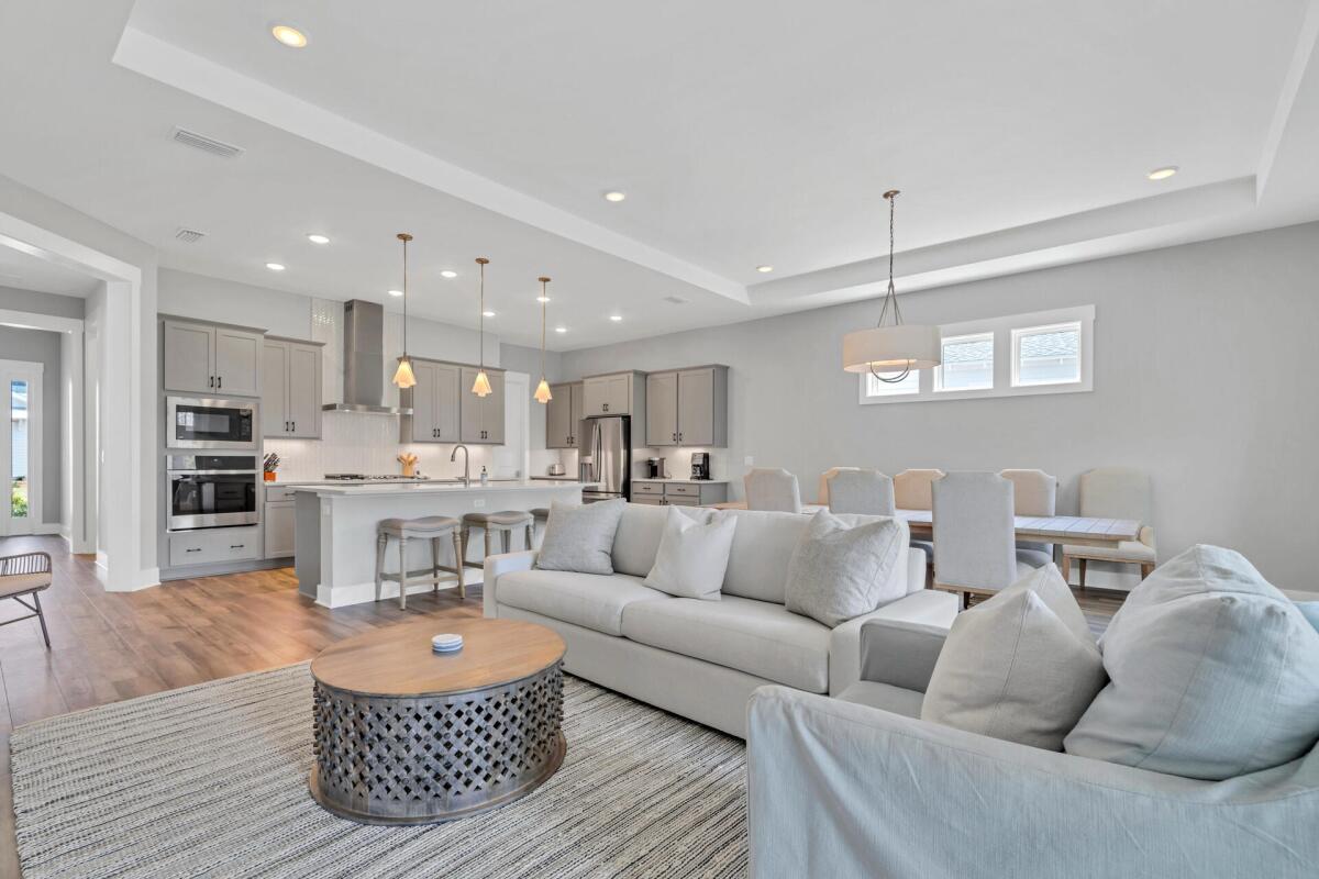 WATERSOUND ORIGINS - Residential Lease