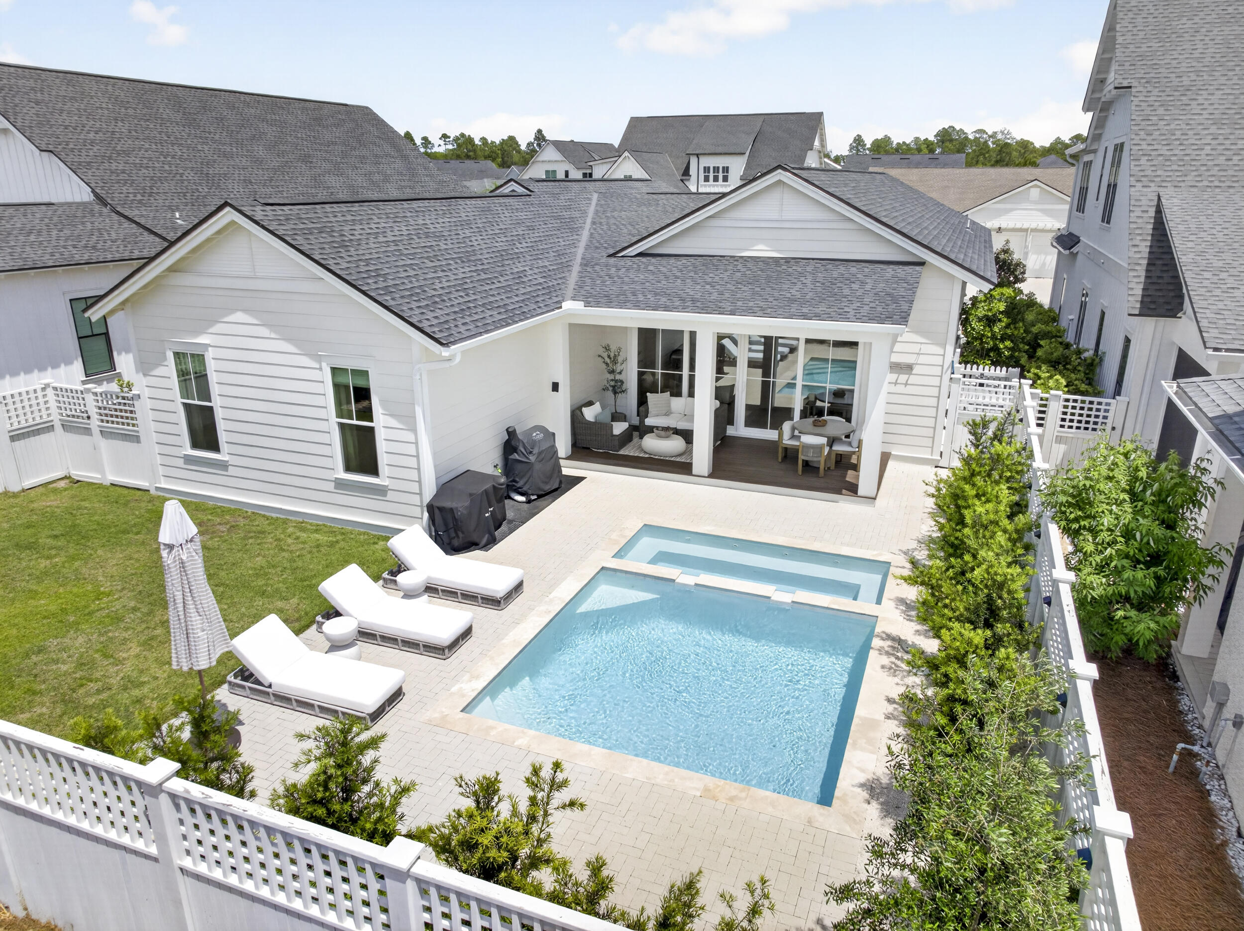 WATERSOUND ORIGINS - Residential