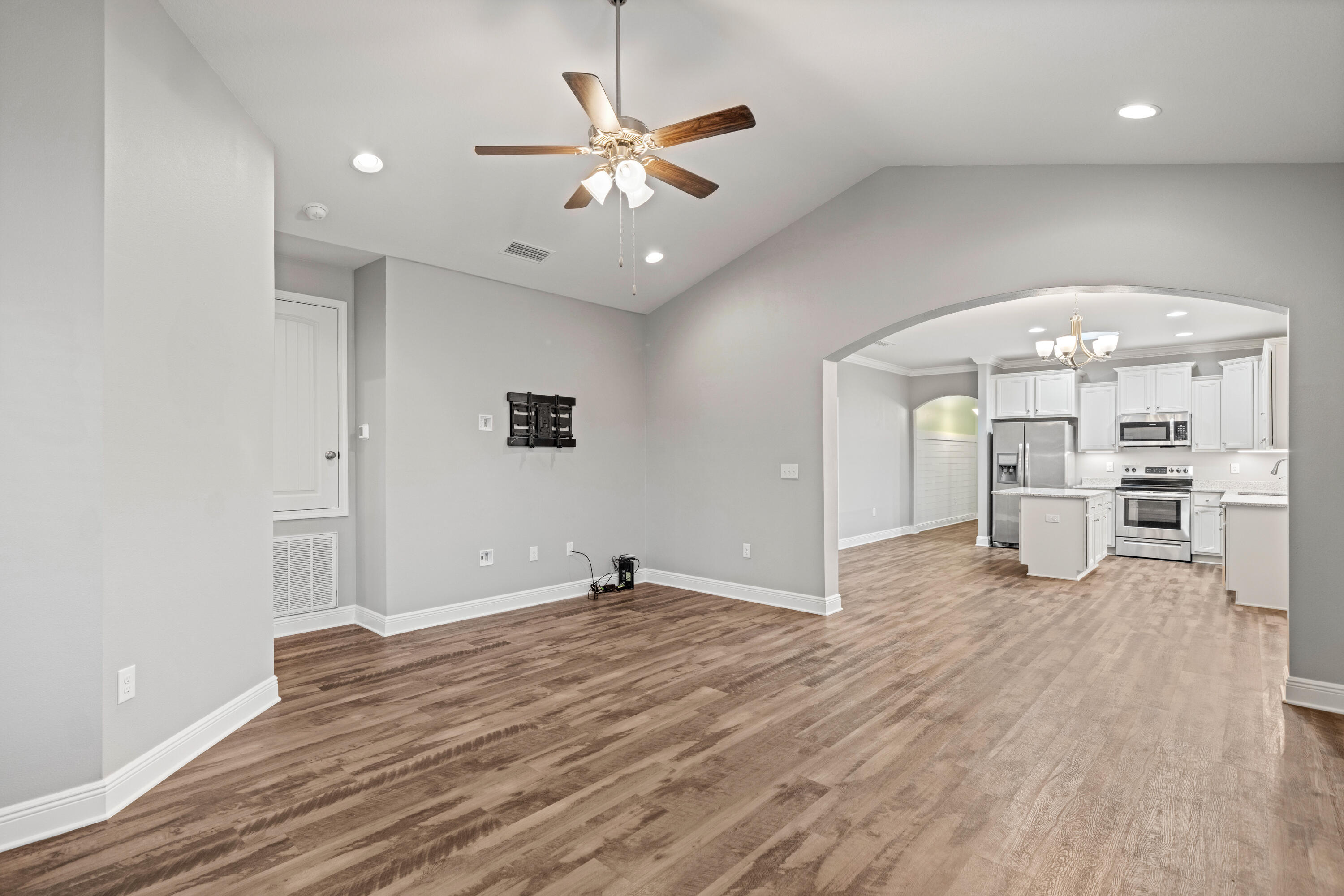 HAMMOCK BAY - CENTRAL PARK - Residential