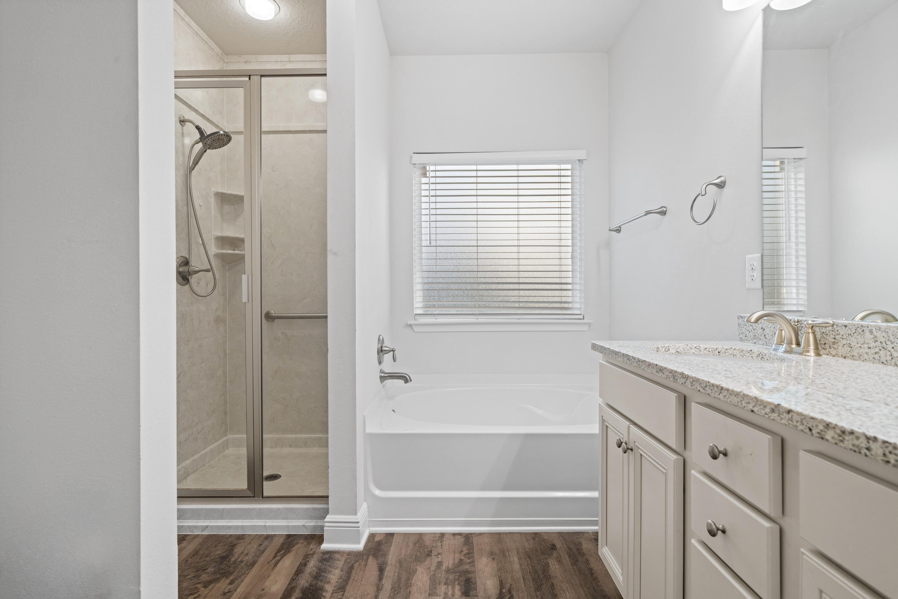 HAMMOCK BAY - CENTRAL PARK - Residential