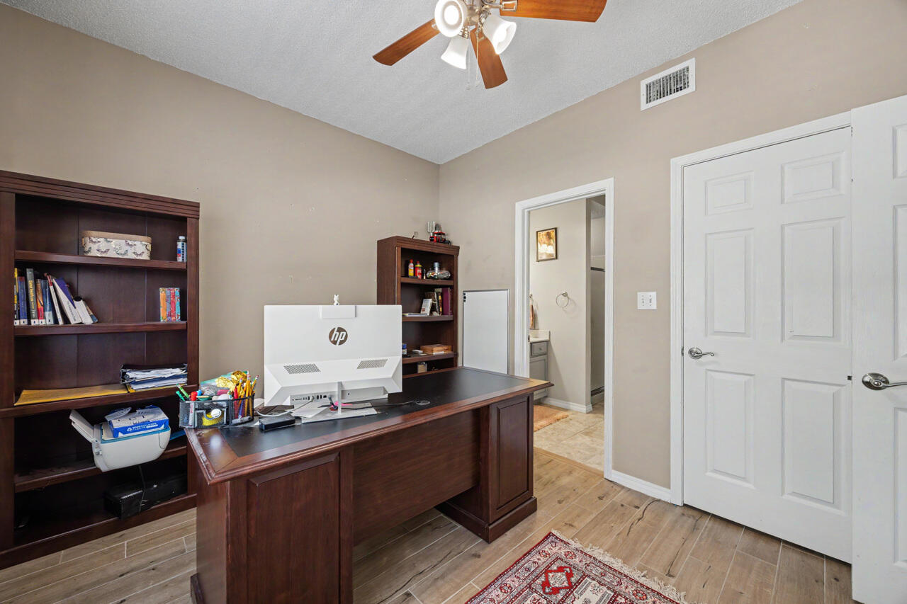 SOUTHWIND PH 4 - Residential