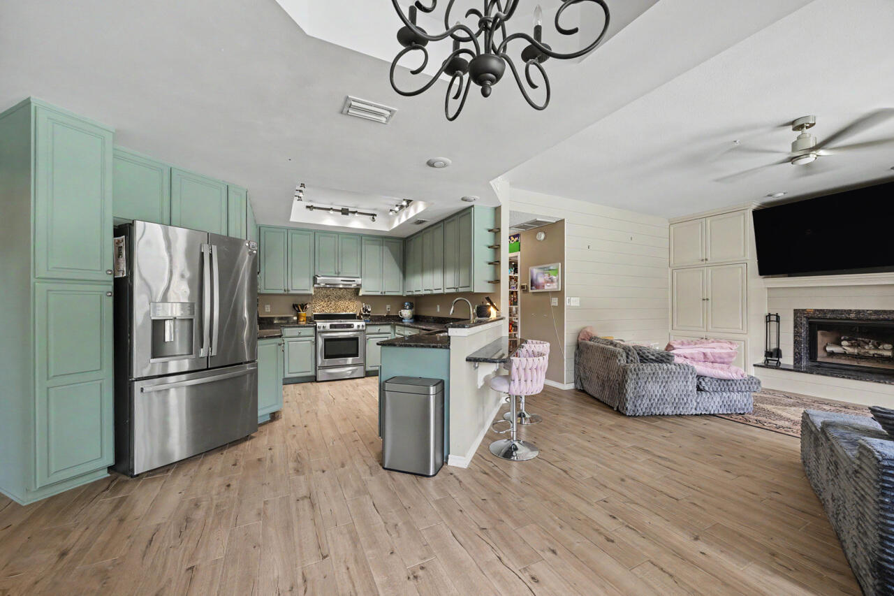 SOUTHWIND PH 4 - Residential