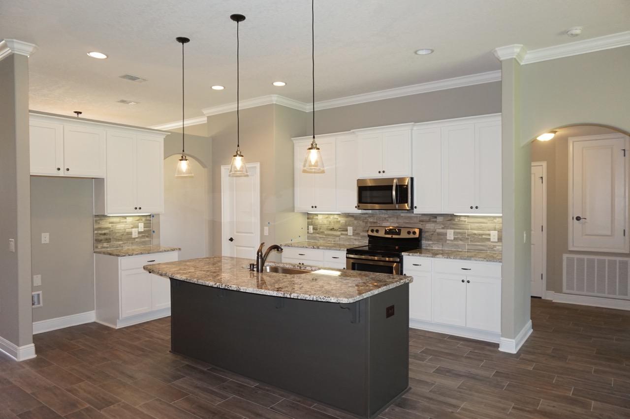 HOLLEY BY THE SEA - Residential