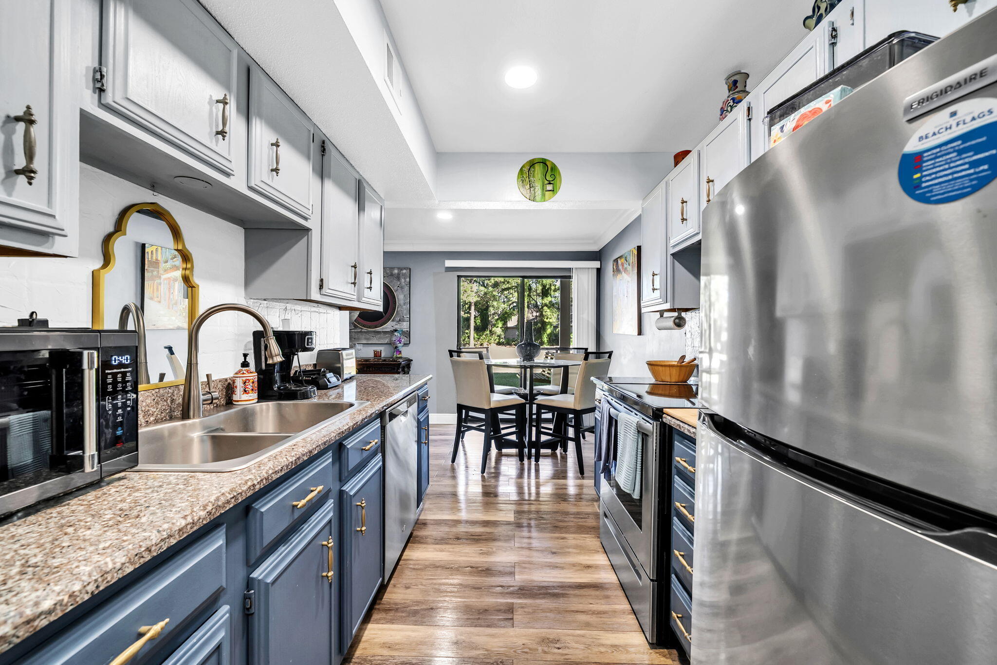 SEASCAPE CONDO GARDEN VILLA - Residential